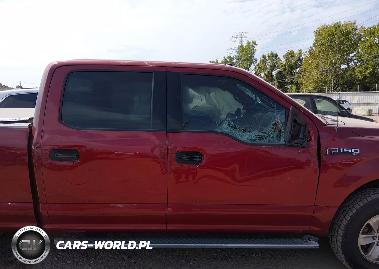 2018 Ford F-150 Xlt VIN:1FTFW1E59JFB05718 - 11