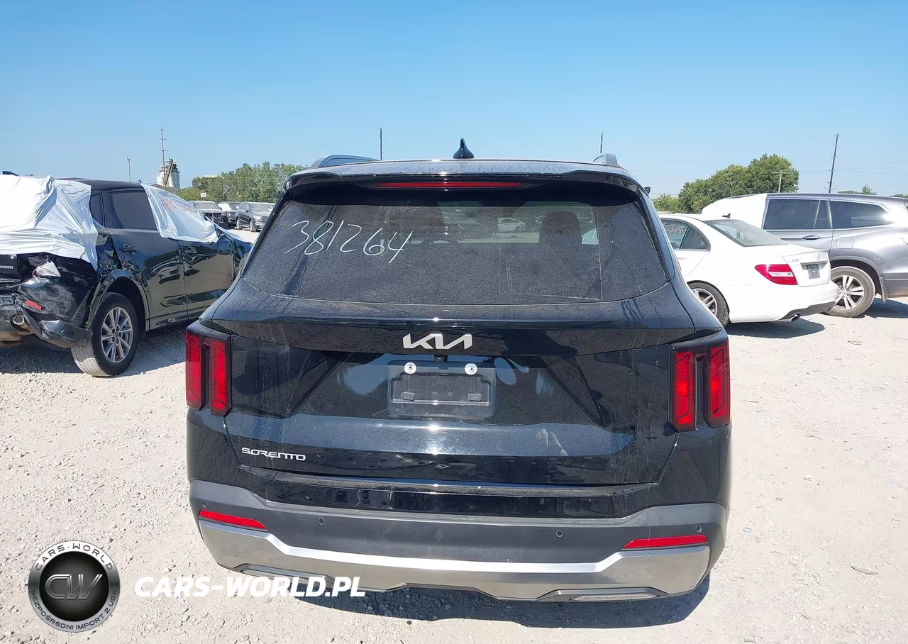 2025 Kia Sorento S VIN:5XYRL4JC2SG381264 - 17