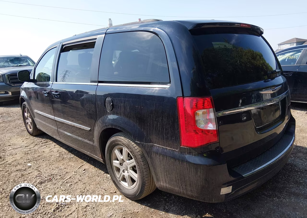 2011 Chrysler Town & Country Touring VIN:2A4RR5DG9BR664947 - 3