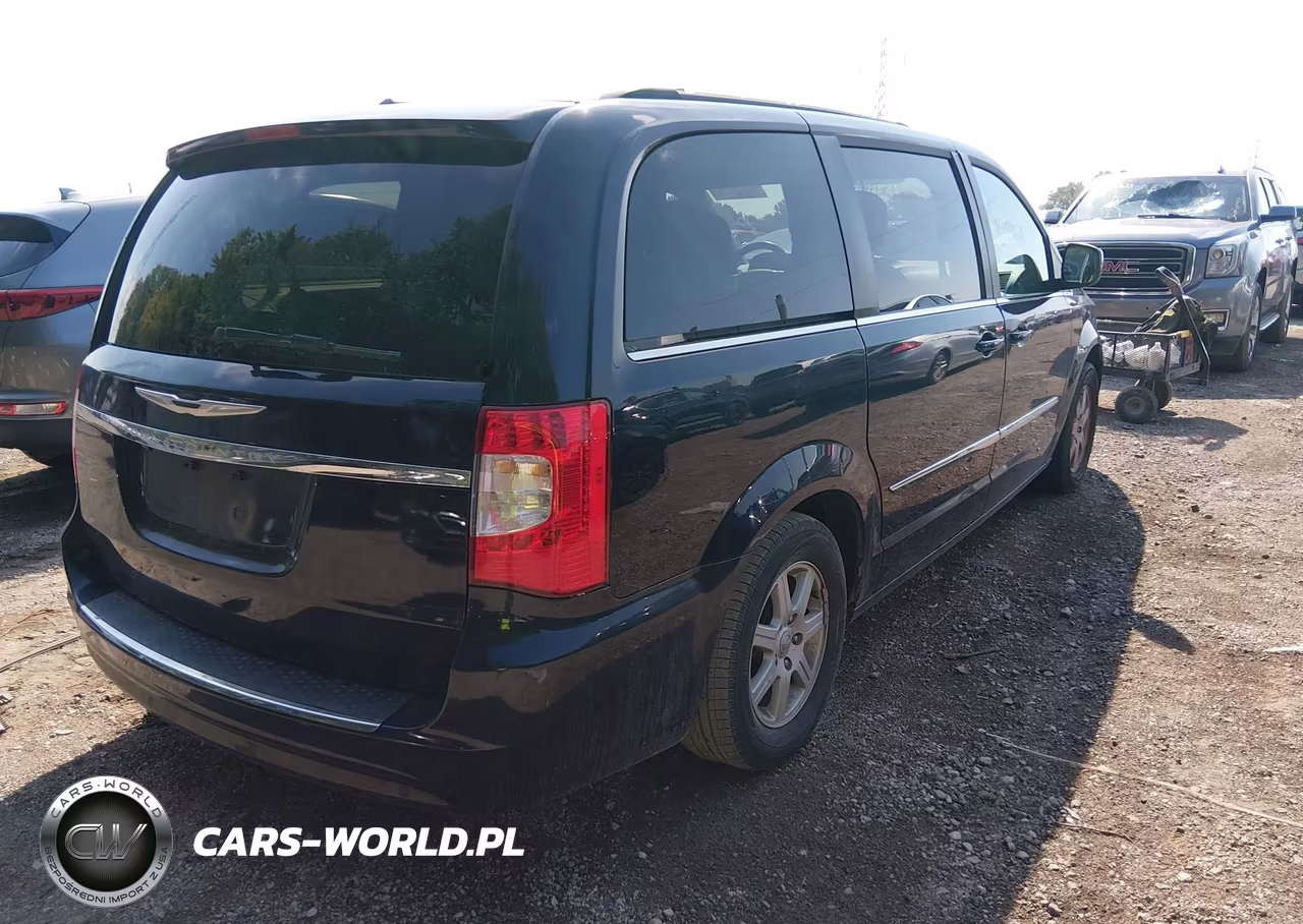 2011 Chrysler Town & Country Touring VIN:2A4RR5DG9BR664947 - 4