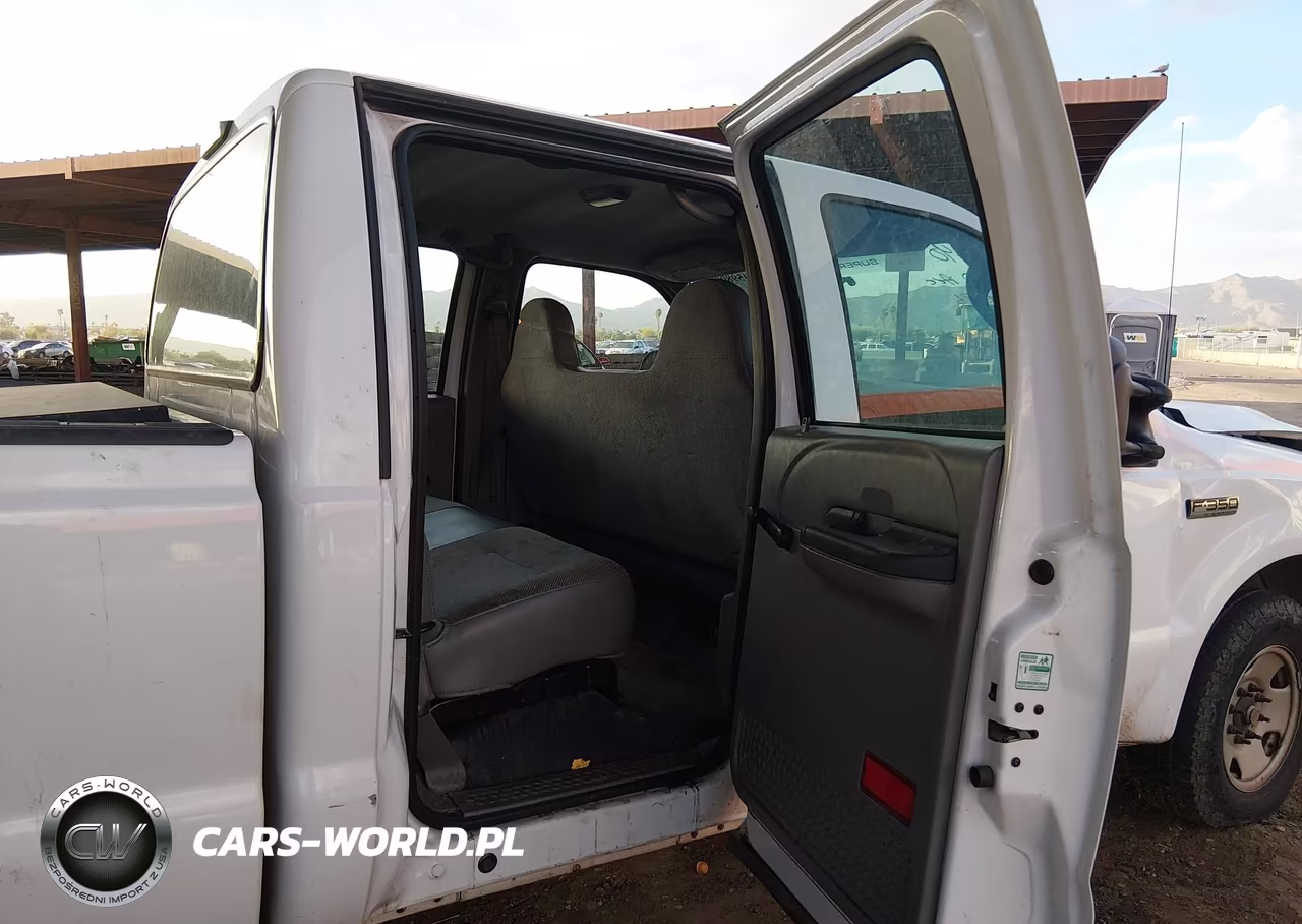 2007 Ford F-350 Lariat-Xl-Xlt VIN:1FTWW30517EA93775 - 8