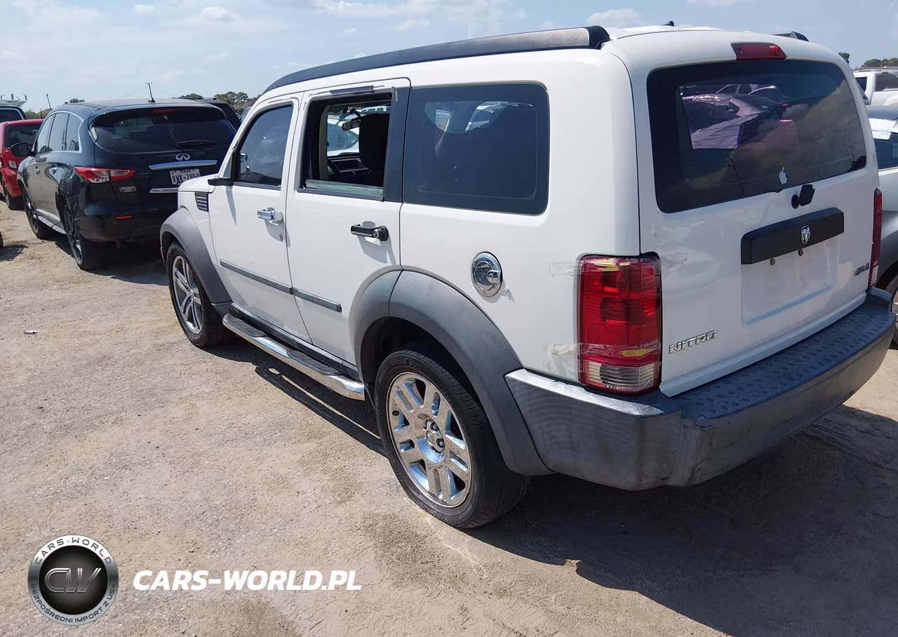 2008 Dodge Nitro Sxt VIN:1D8GU28K18W257473 - 3