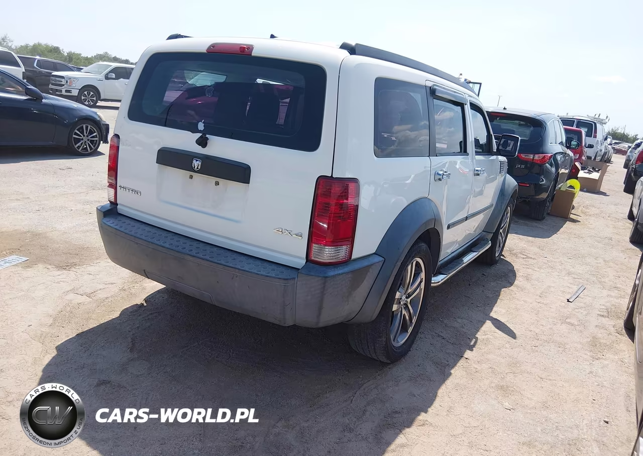 2008 Dodge Nitro Sxt VIN:1D8GU28K18W257473 - 4
