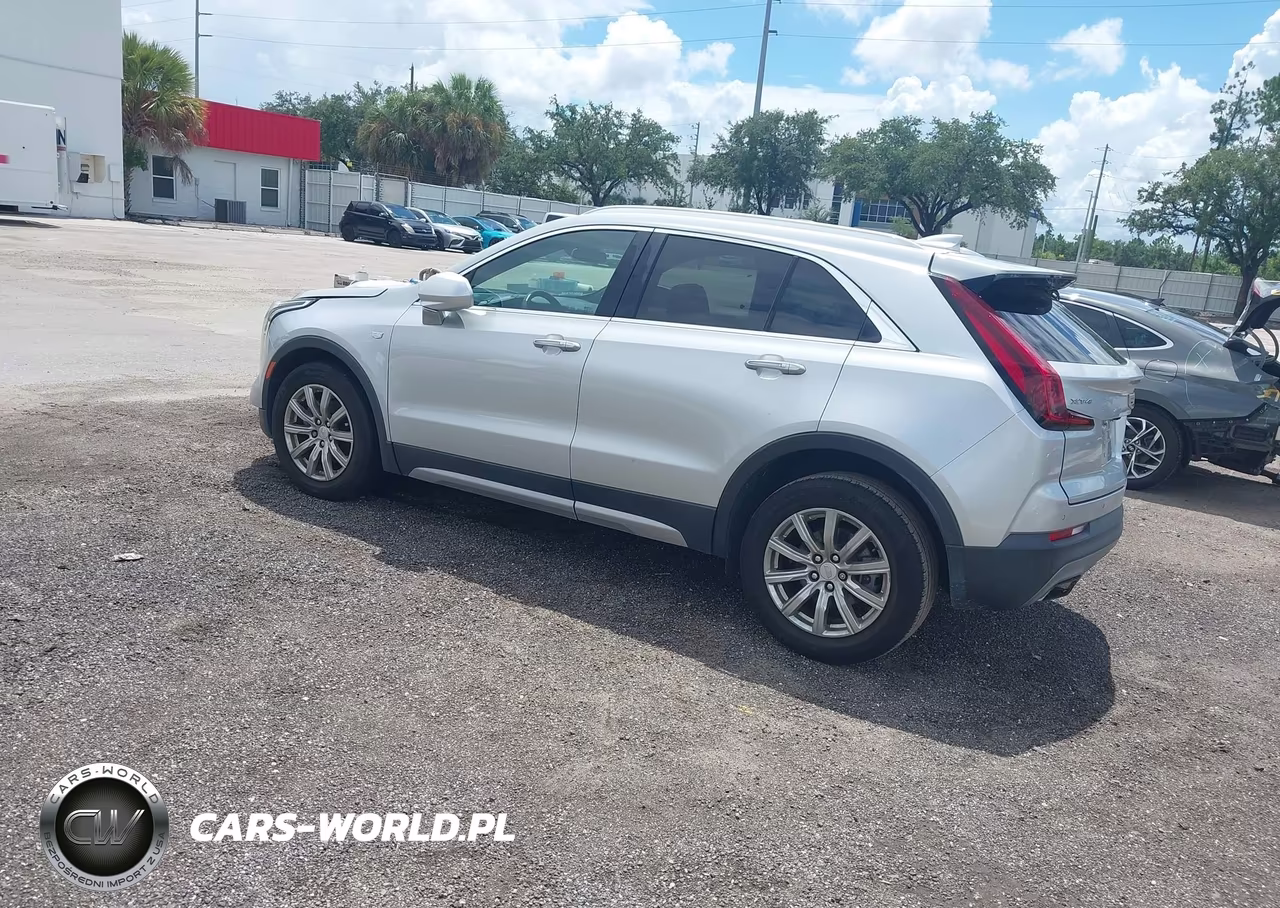 2019 Cadillac Xt4 Premium Luxury VIN:1GYFZCR47KF120167 - 3