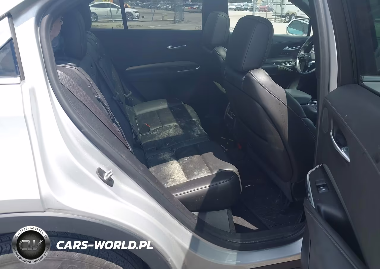 2019 Cadillac Xt4 Premium Luxury VIN:1GYFZCR47KF120167 - 8