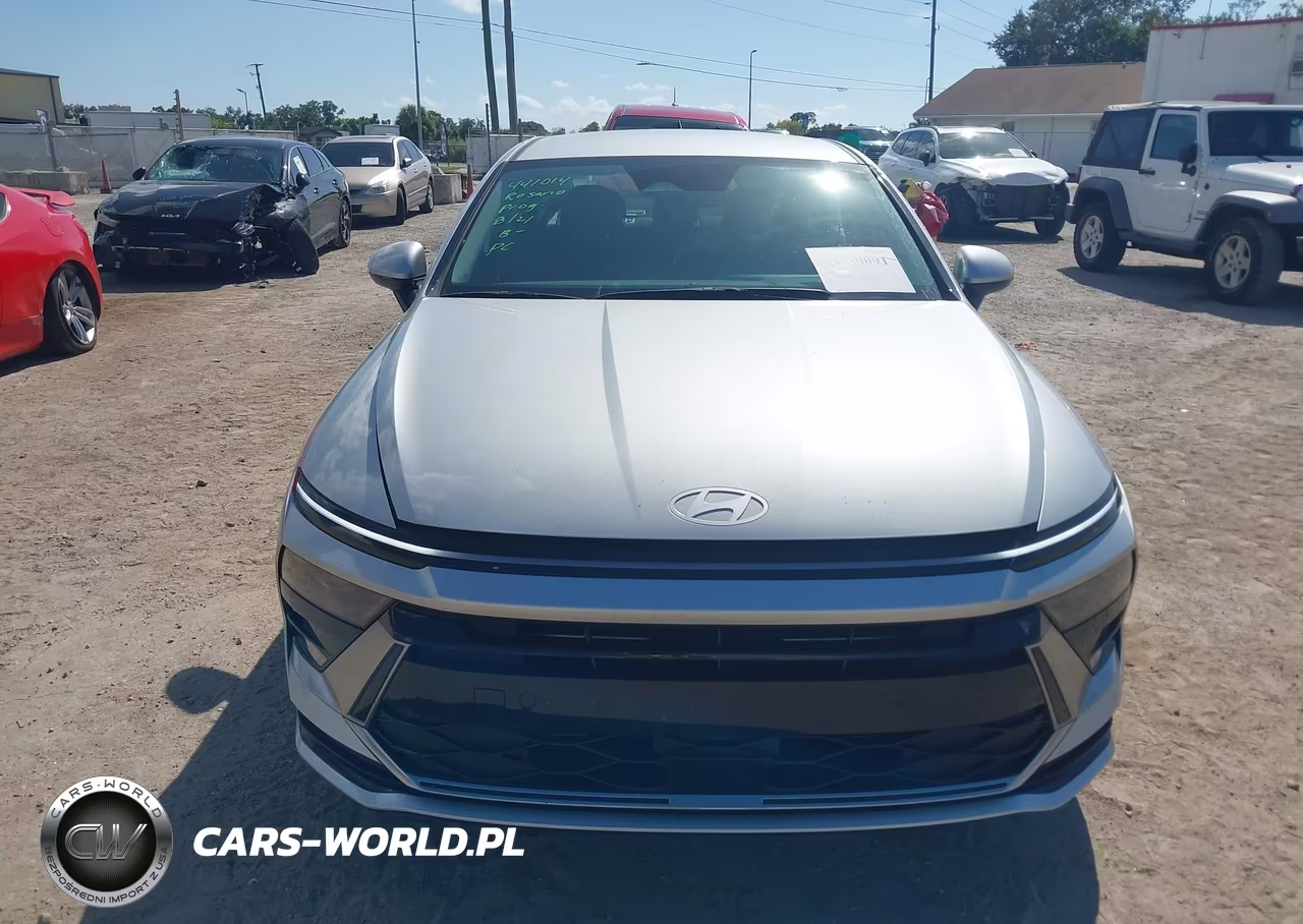 2025 Hyundai Sonata Sel VIN:KMHL64JA3SA481624 - 13