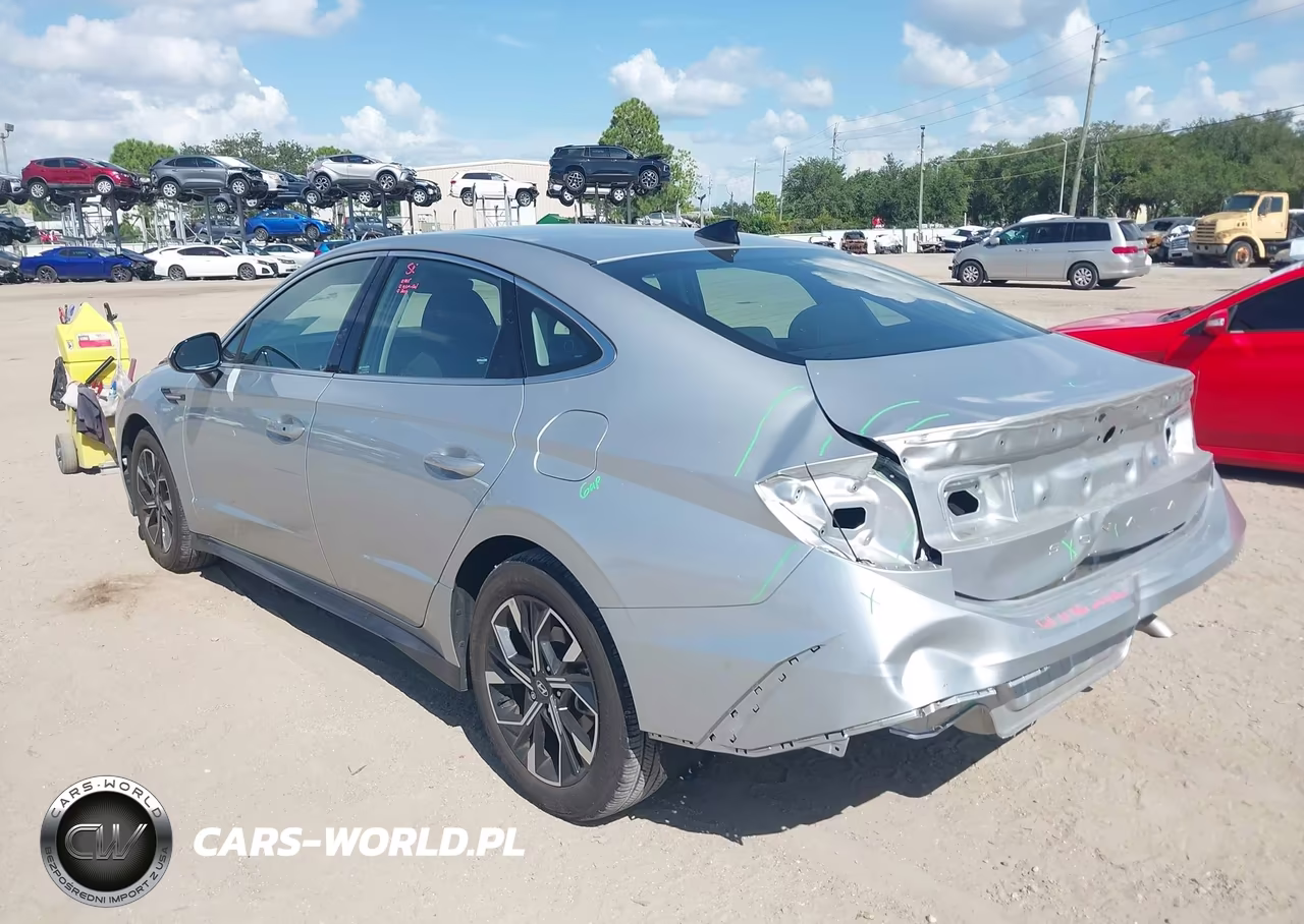 2025 Hyundai Sonata Sel VIN:KMHL64JA3SA481624 - 3