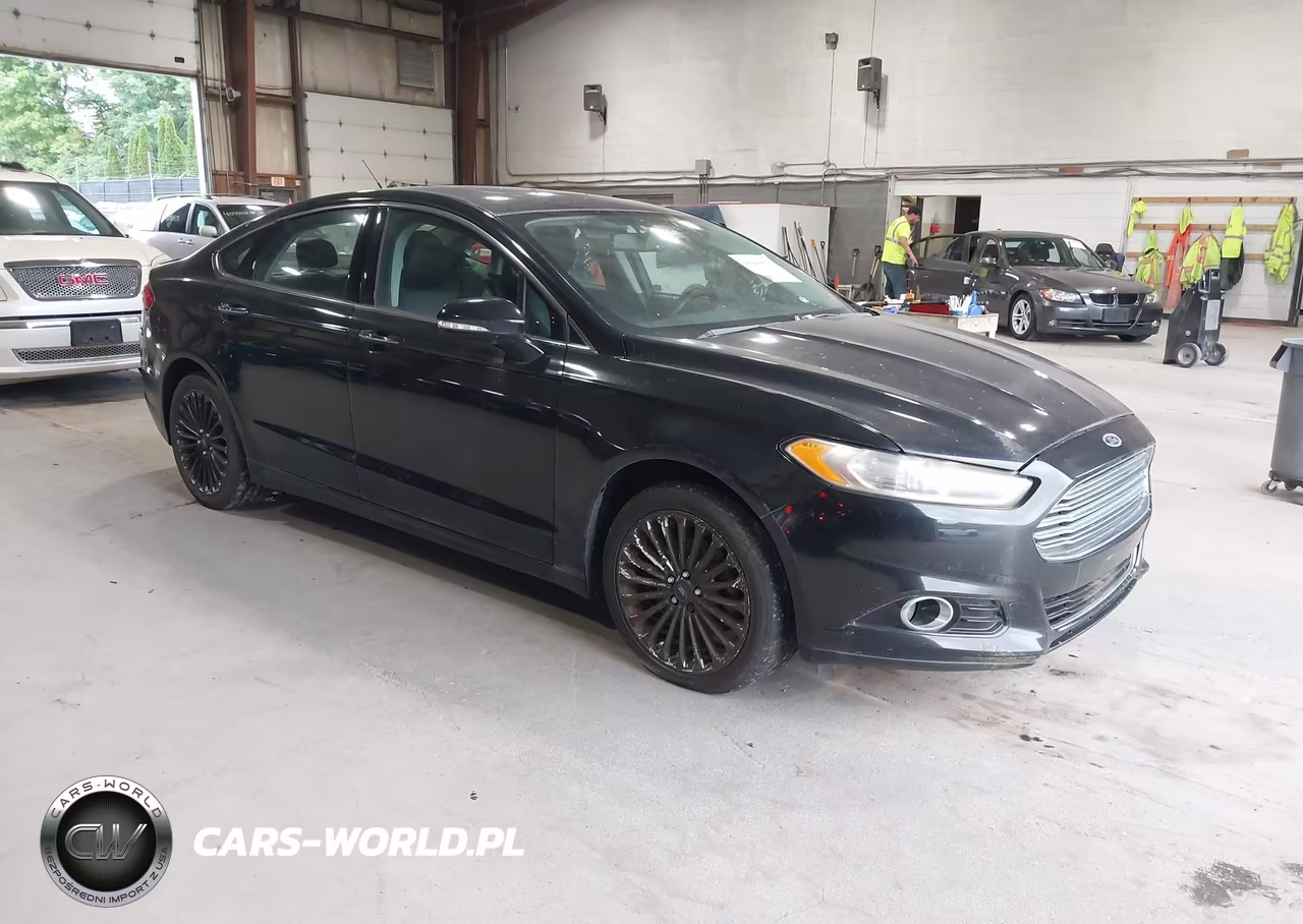 2016 Ford Fusion Titanium – zdjęcie 1 z 16