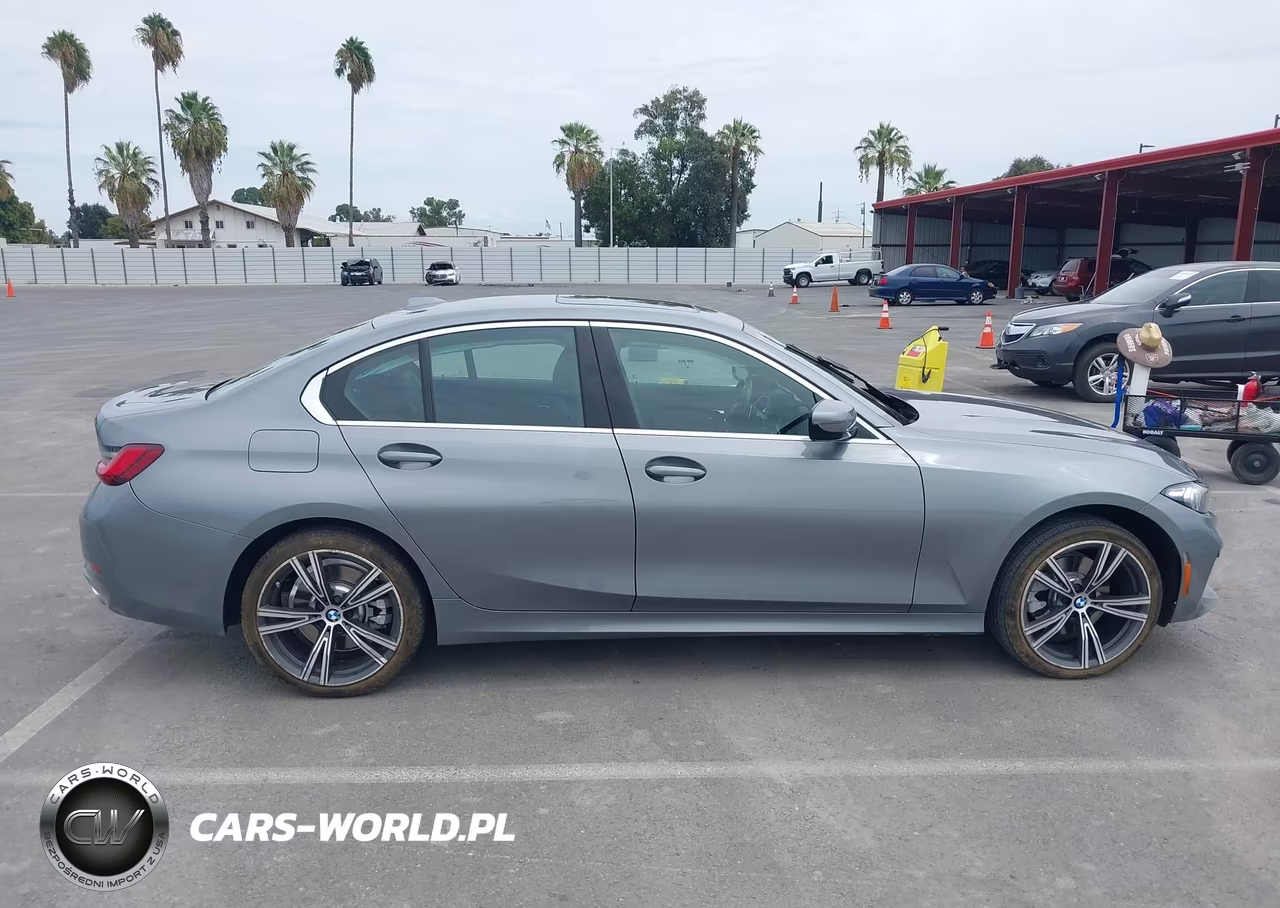 2024 BMW 330I VIN:3MW69FF0XR8E37448 - 13