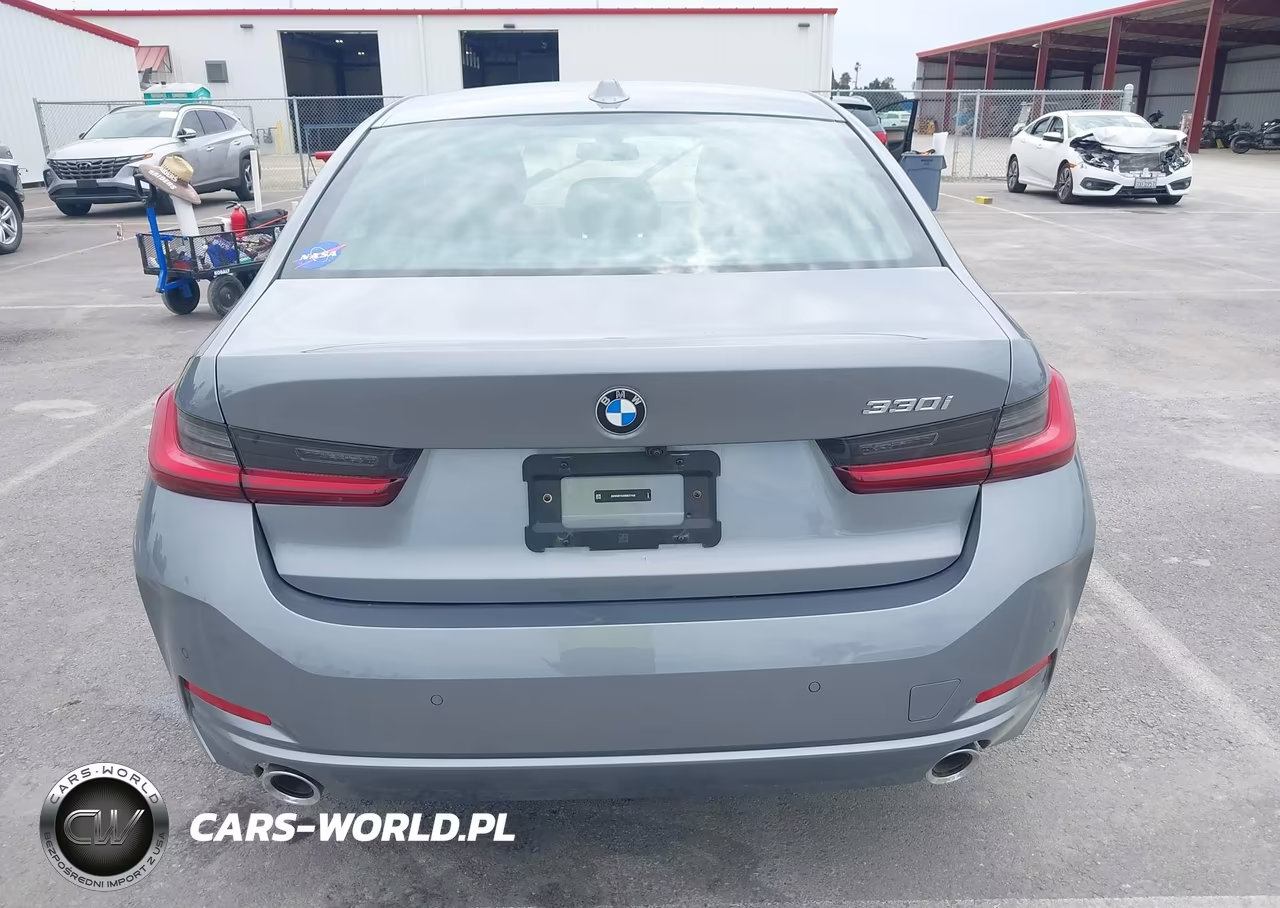 2024 BMW 330I VIN:3MW69FF0XR8E37448 - 16