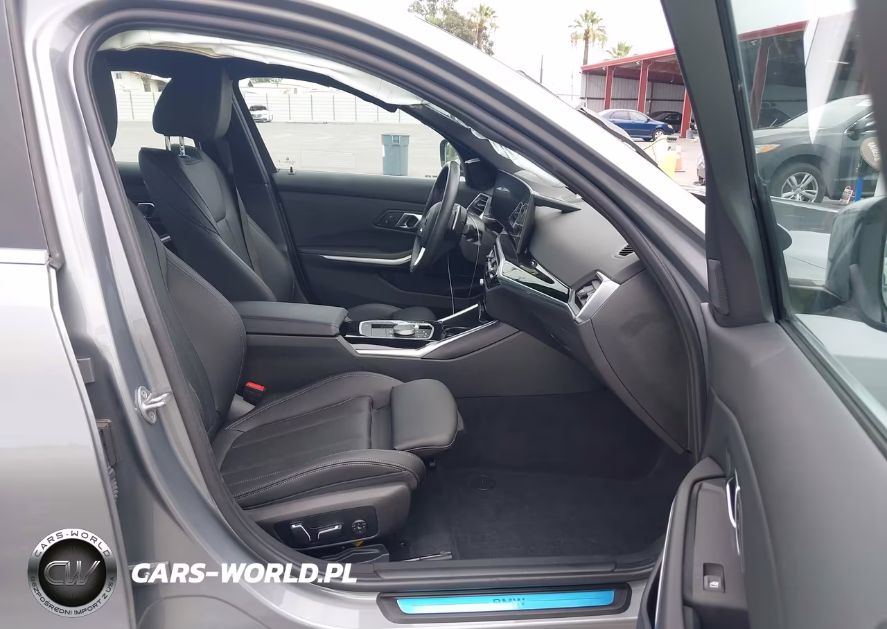 2024 BMW 330I VIN:3MW69FF0XR8E37448 - 5