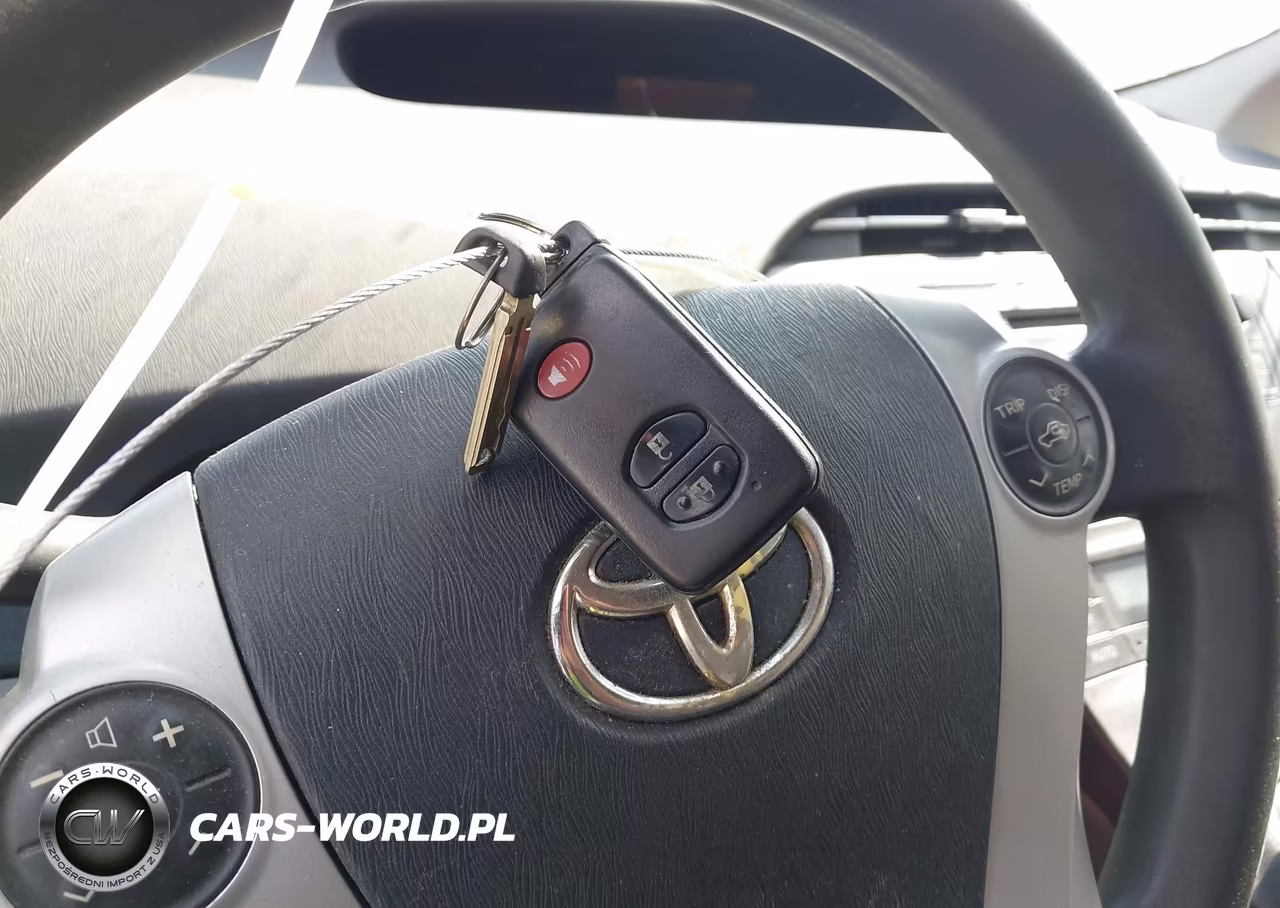 2010 Toyota Prius Iii VIN:JTDKN3DU2A1004667 - 11