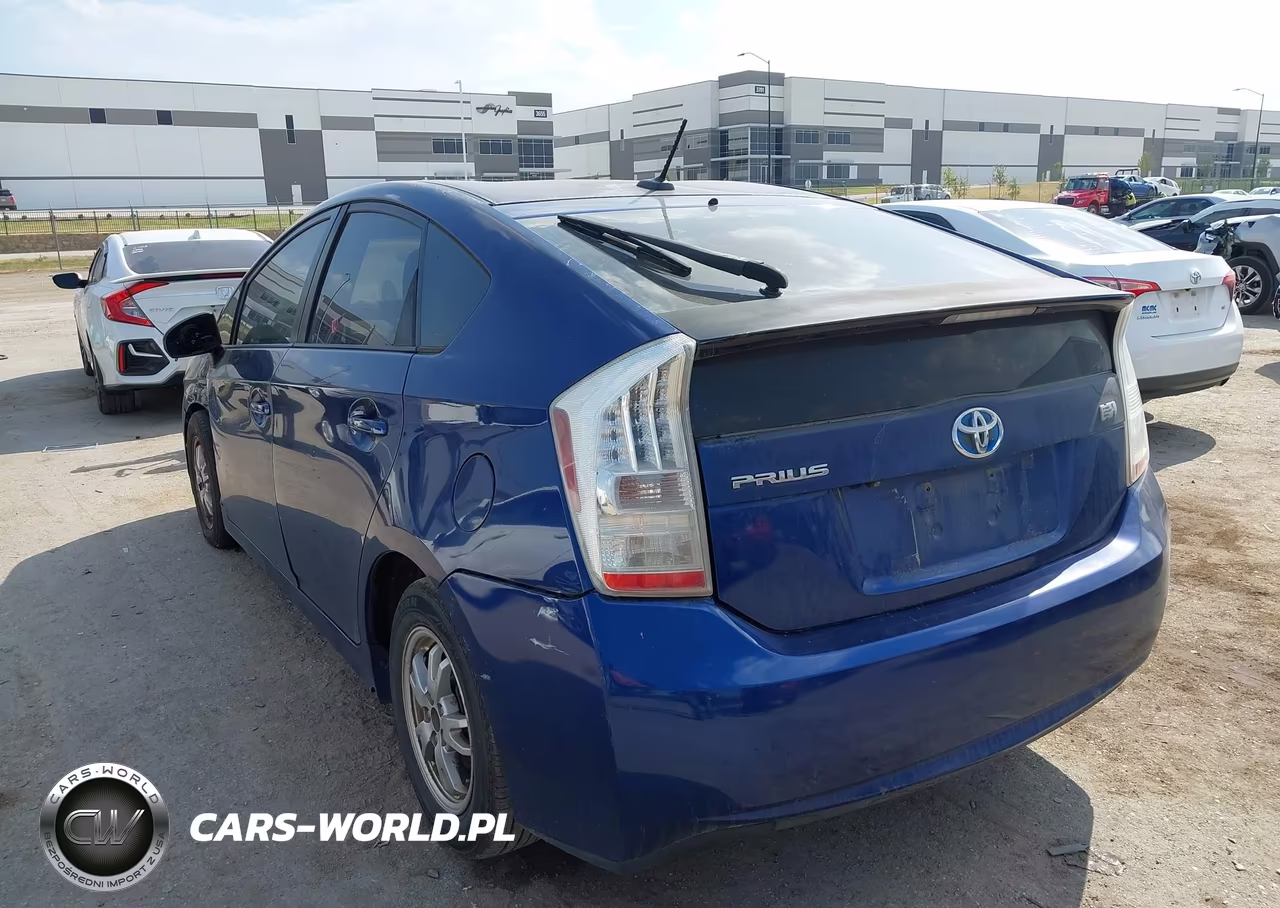 2010 Toyota Prius Iii VIN:JTDKN3DU2A1004667 - 3