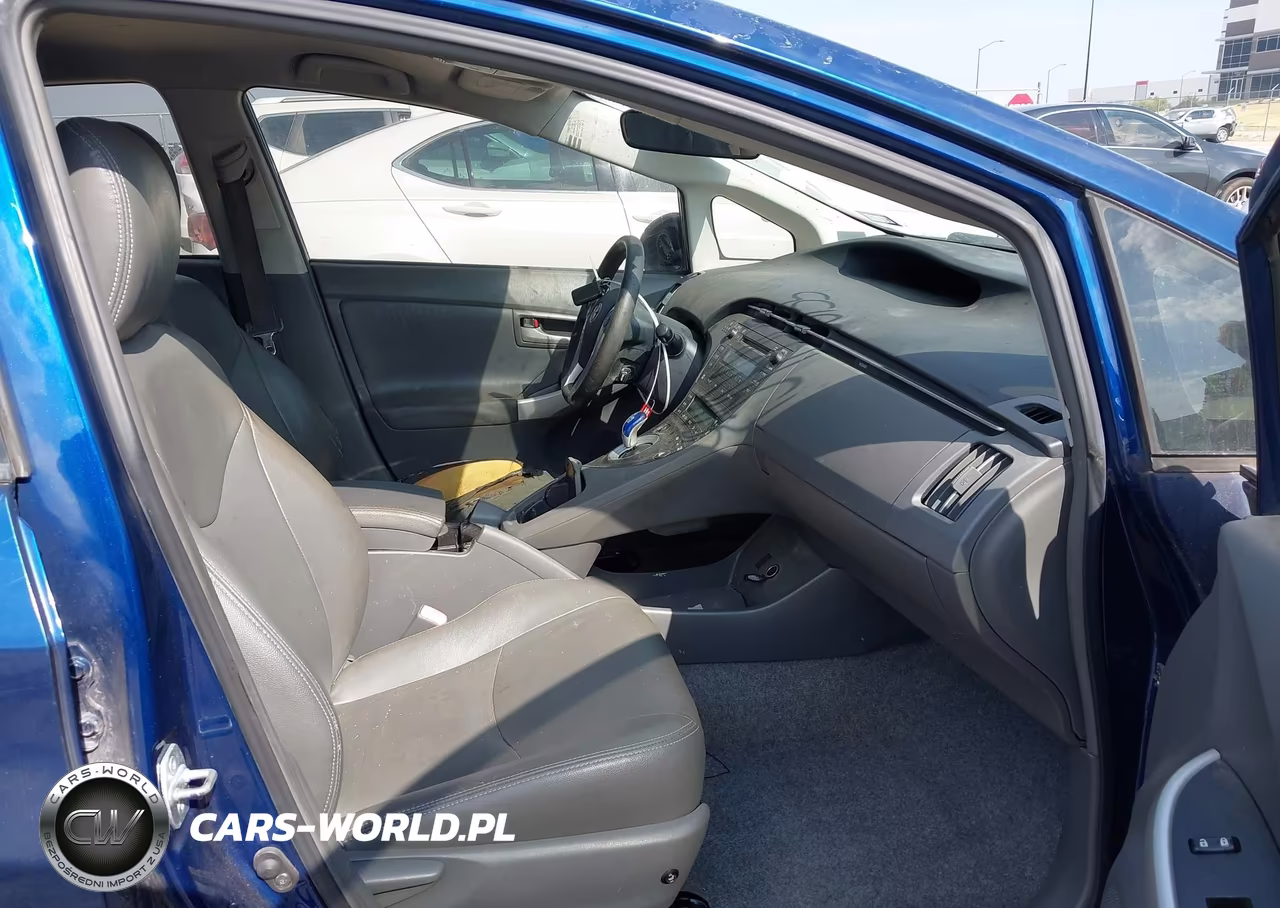 2010 Toyota Prius Iii VIN:JTDKN3DU2A1004667 - 5