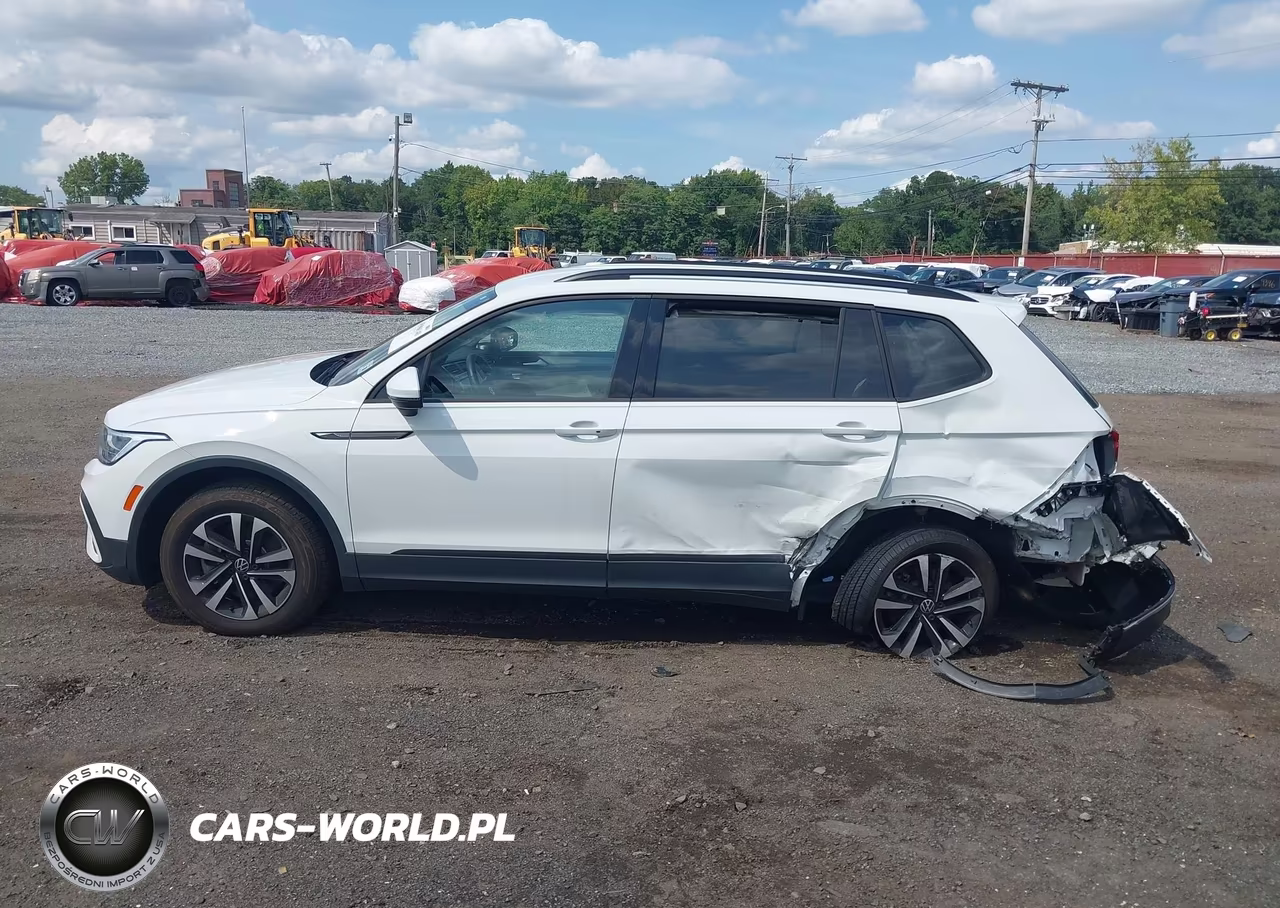 2024 Volkswagen Tiguan 2.0T S VIN:3VVFB7AX6RM183795 - 13