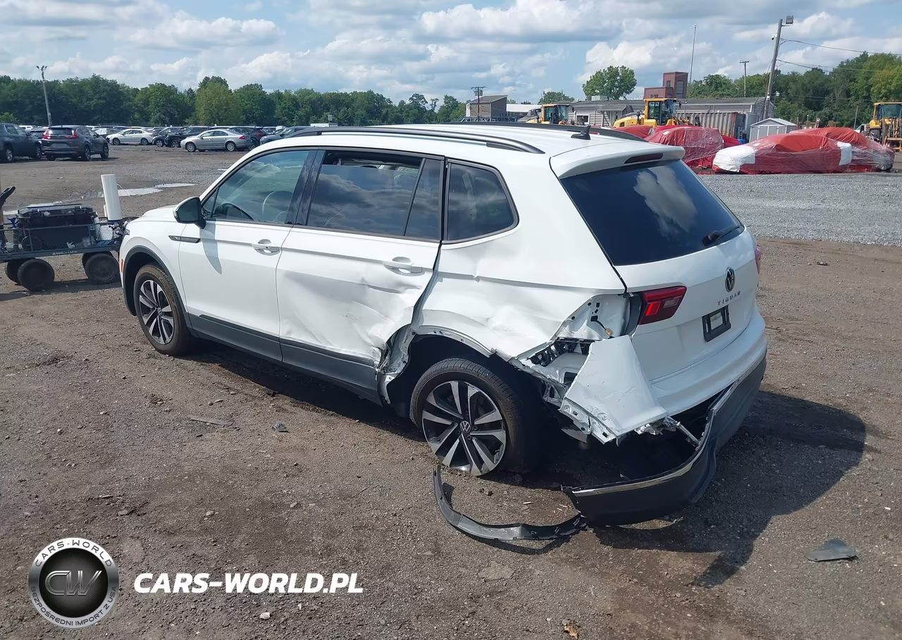 2024 Volkswagen Tiguan 2.0T S VIN:3VVFB7AX6RM183795 - 16