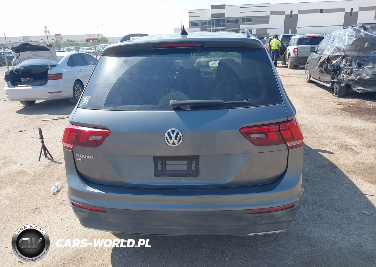 2019 Volkswagen Tiguan 2.0T Se-2.0T Sel-2.0T Sel R-Line-2.0T Sel R-Line Black VIN:3VV3B7AX5KM006633 - 16