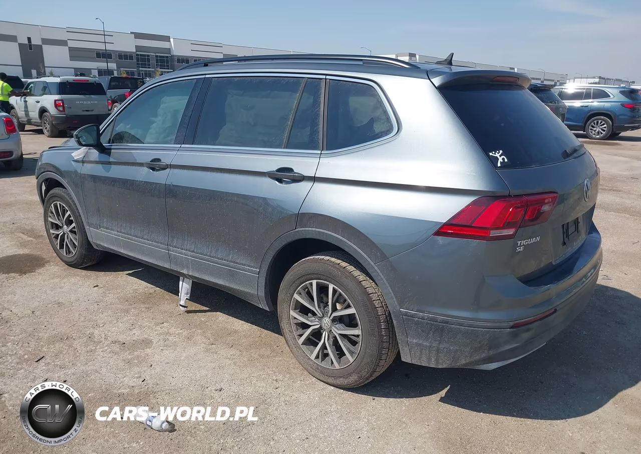 2019 Volkswagen Tiguan 2.0T Se-2.0T Sel-2.0T Sel R-Line-2.0T Sel R-Line Black VIN:3VV3B7AX5KM006633 - 3
