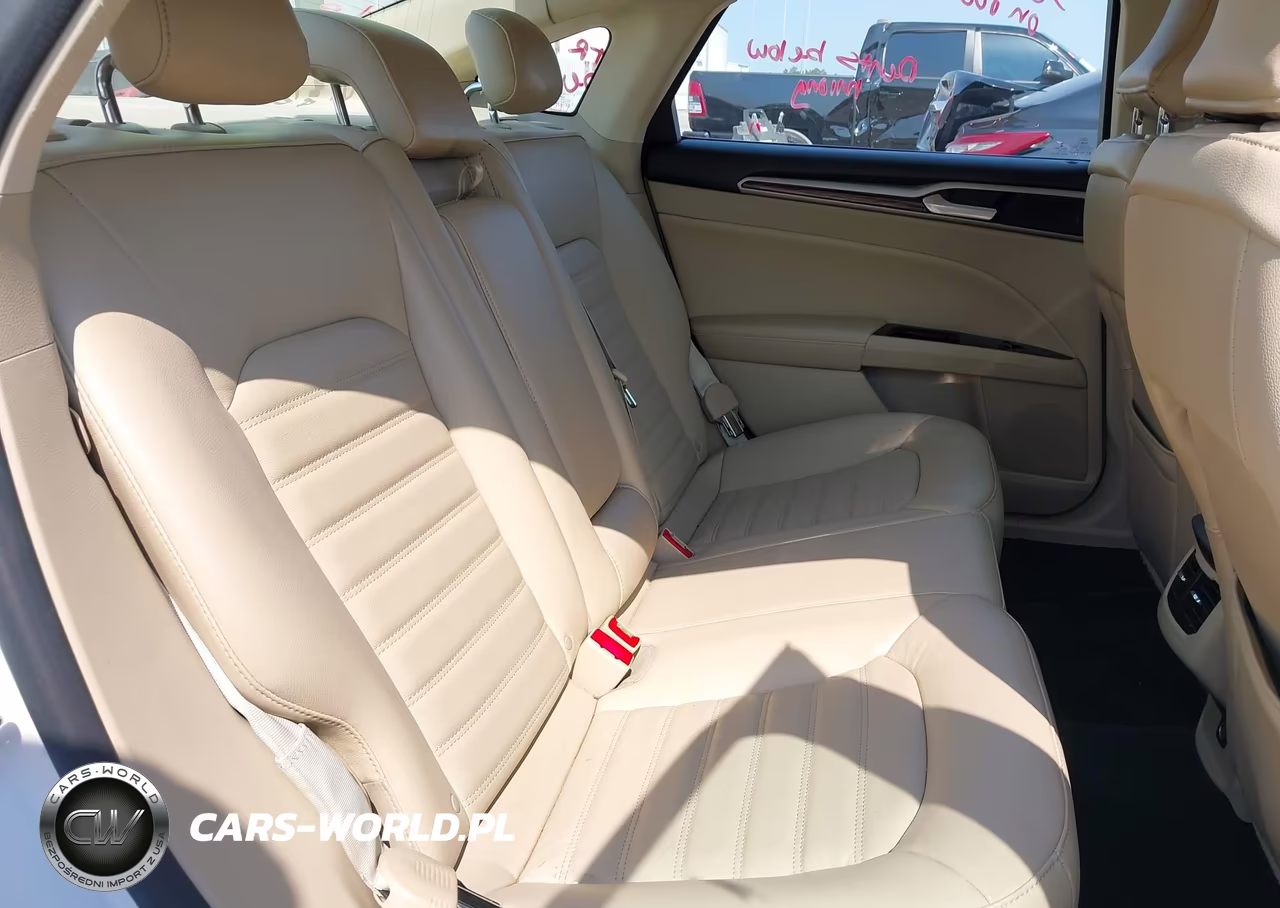 2015 Ford Fusion Se VIN:3FA6P0HD1FR304305 - 18