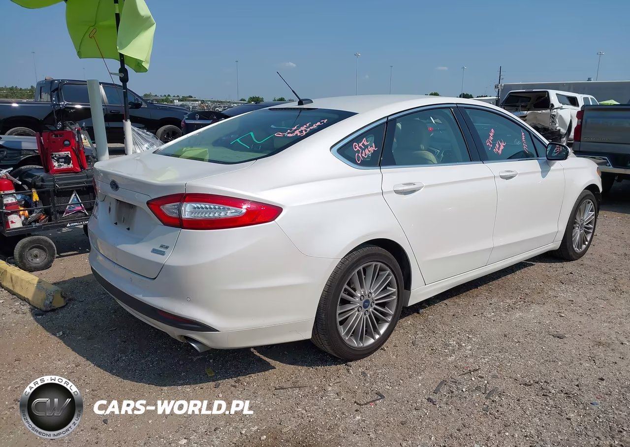 2015 Ford Fusion Se VIN:3FA6P0HD1FR304305 - 4