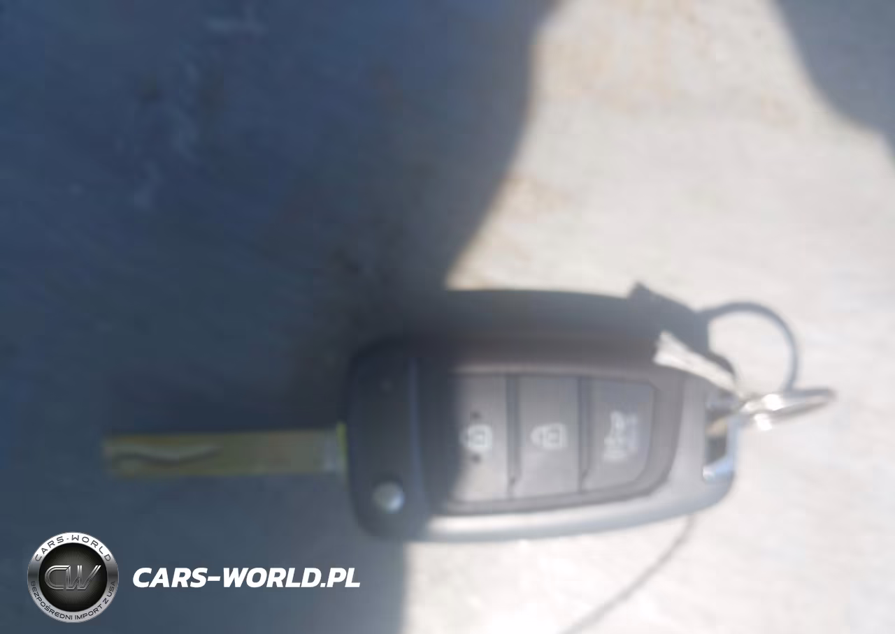 2022 Hyundai Venue Sel VIN:KMHRC8A35NU142135 - 11