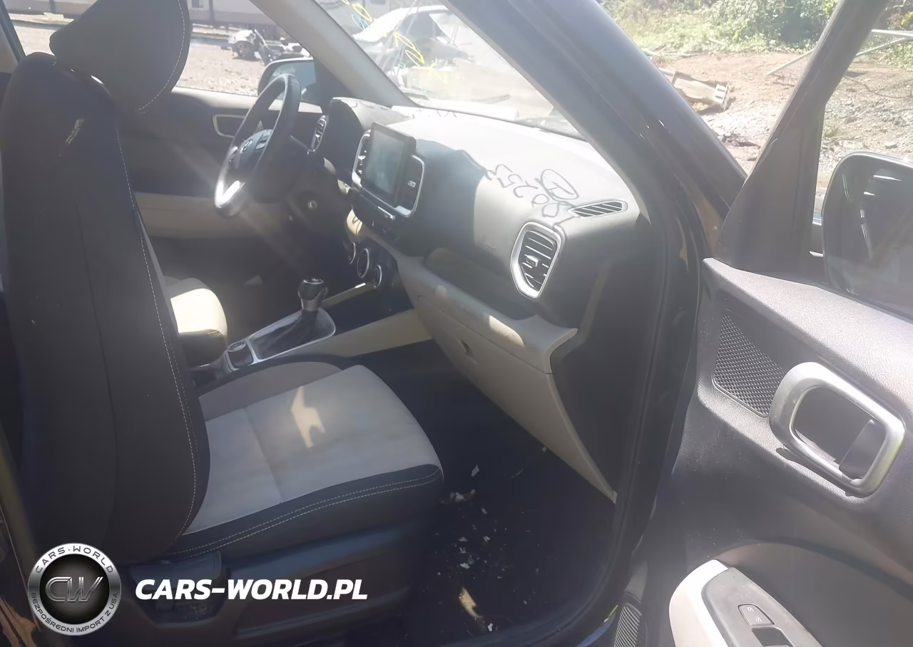 2022 Hyundai Venue Sel VIN:KMHRC8A35NU142135 - 5