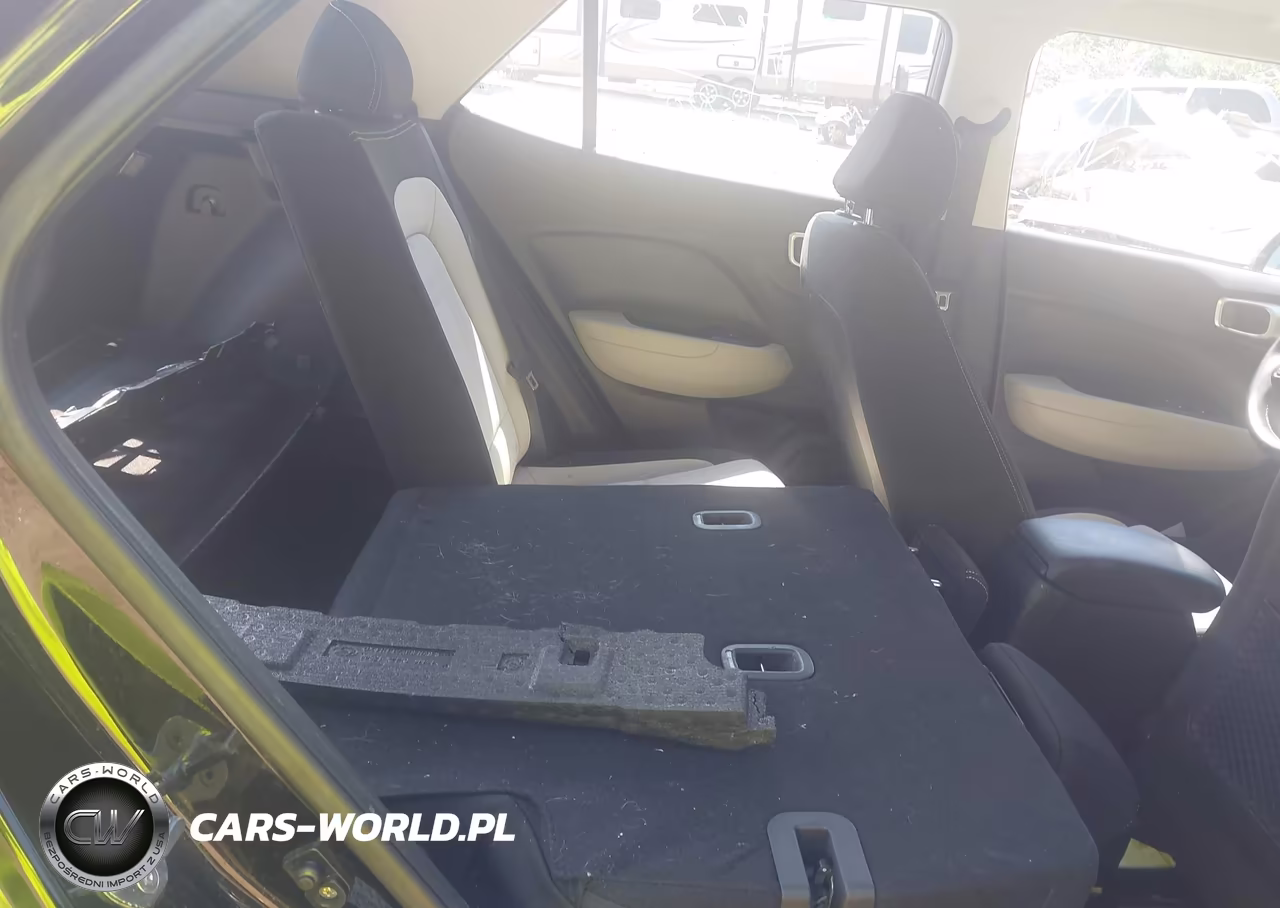 2022 Hyundai Venue Sel VIN:KMHRC8A35NU142135 - 8