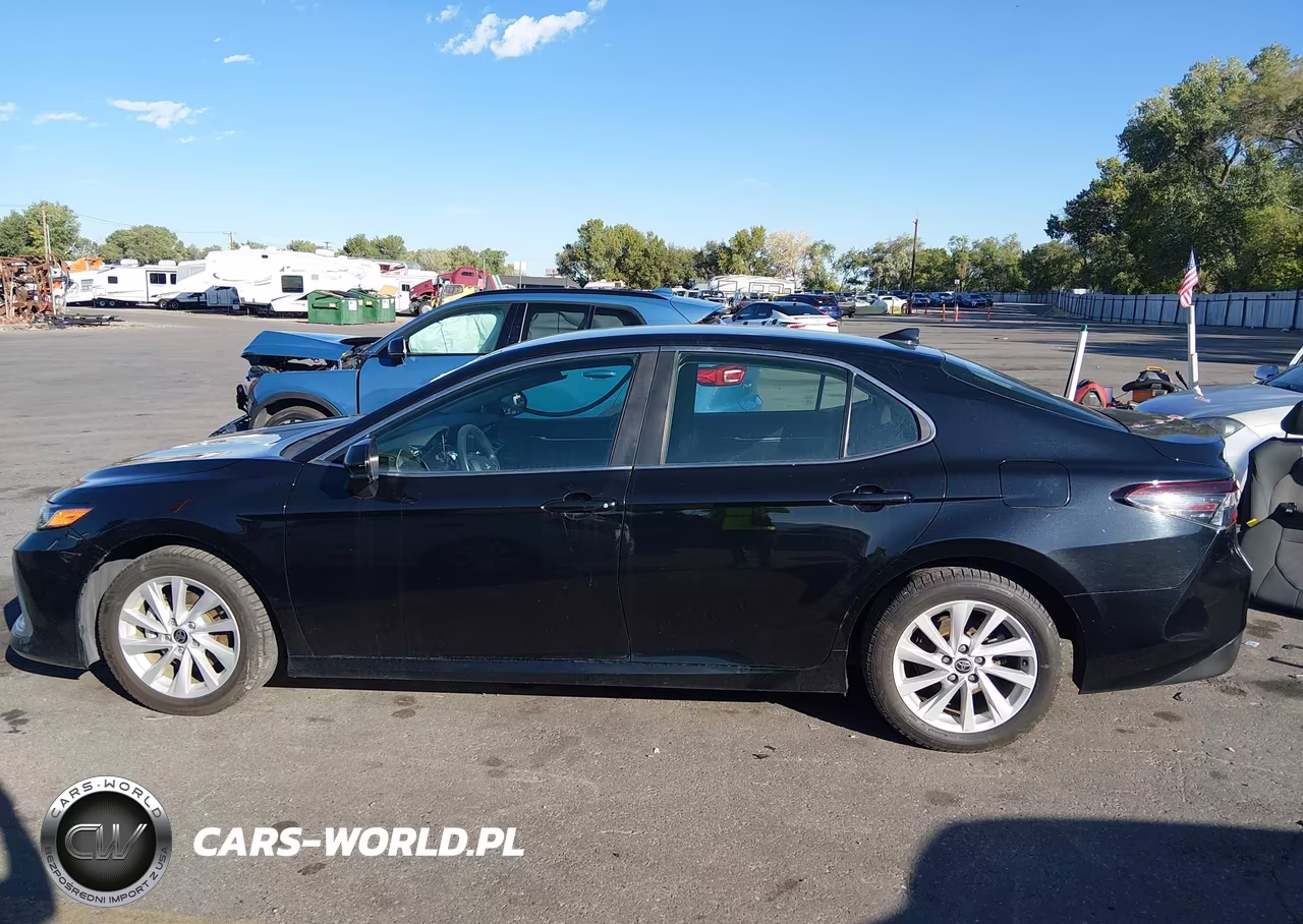 2022 Toyota Camry Le VIN:4T1C11AK9NU634449 - 15