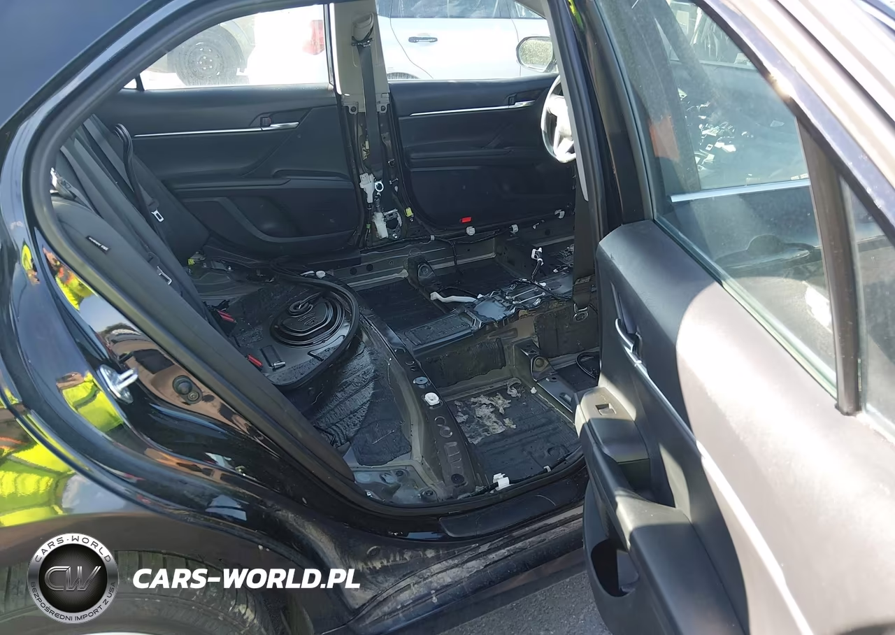 2022 Toyota Camry Le VIN:4T1C11AK9NU634449 - 8