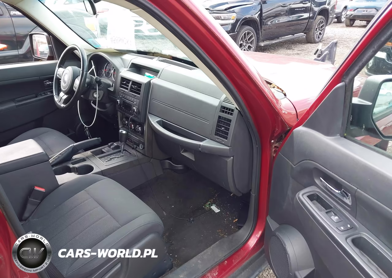 2011 Jeep Liberty Sport VIN:1J4PN2GK5BW534687 - 5