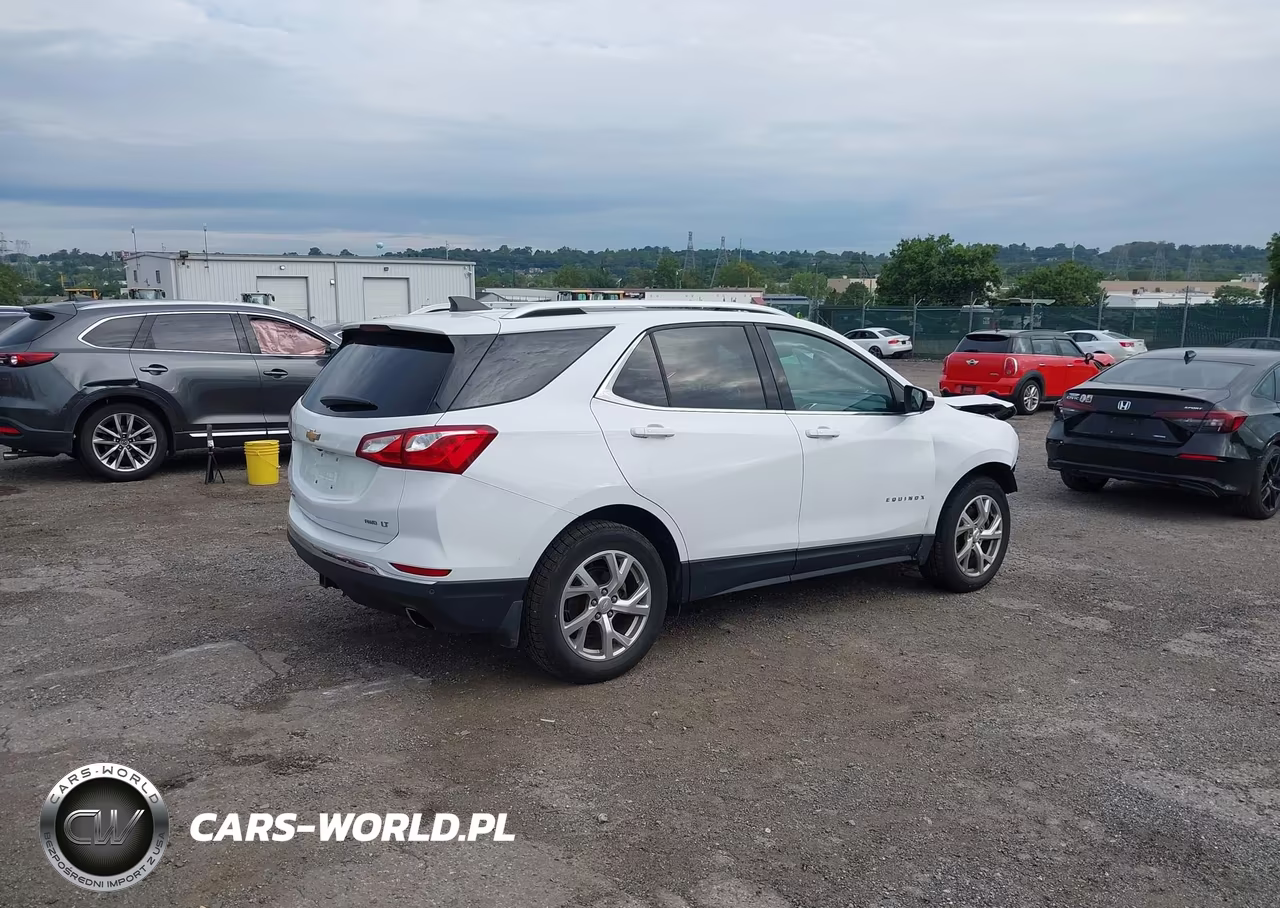 2018 Chevrolet Equinox Lt VIN:2GNAXTEX6J6152159 - 4