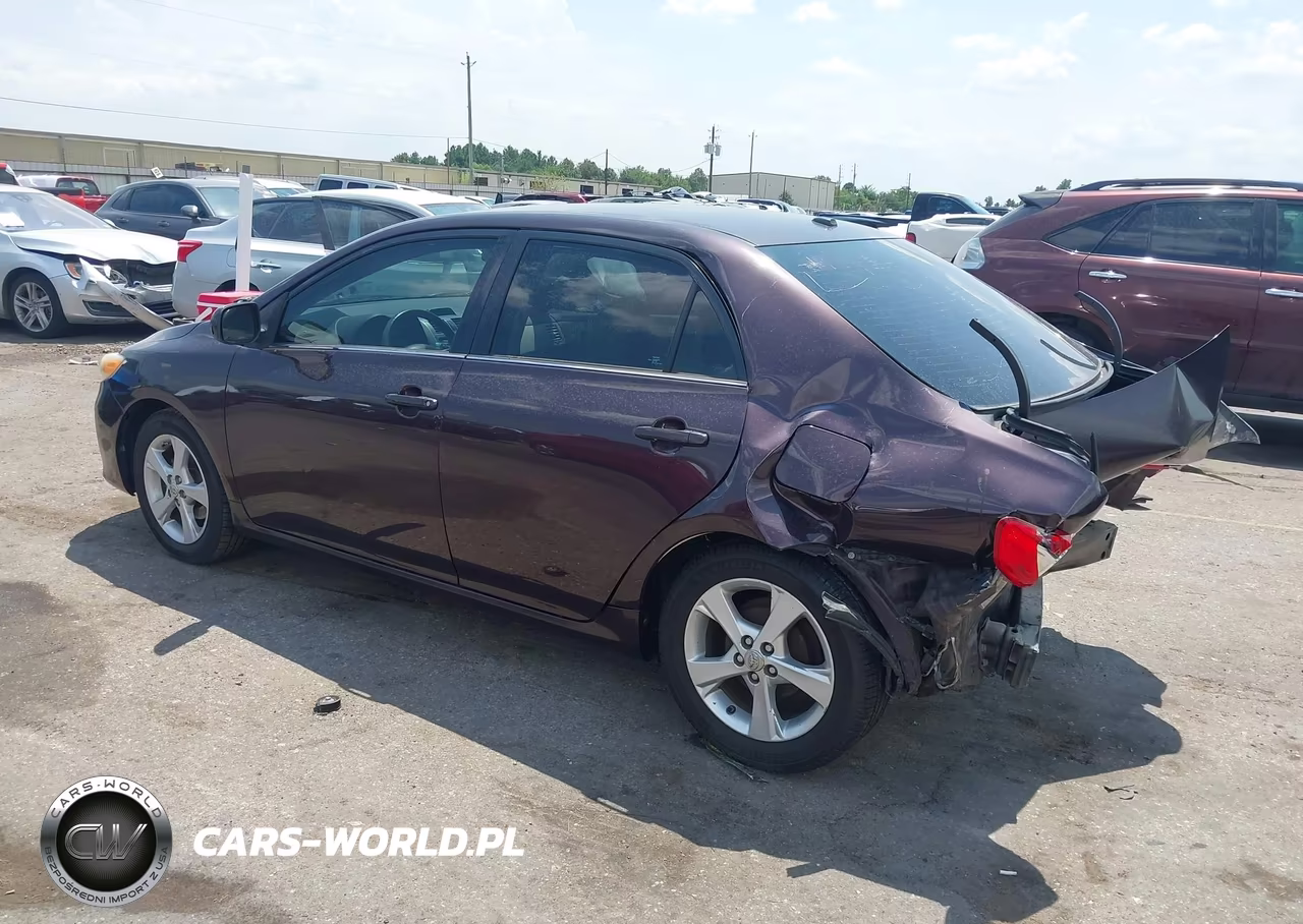 2013 Toyota Corolla Le Special Edition VIN:2T1BU4EE1DC097231 - 3