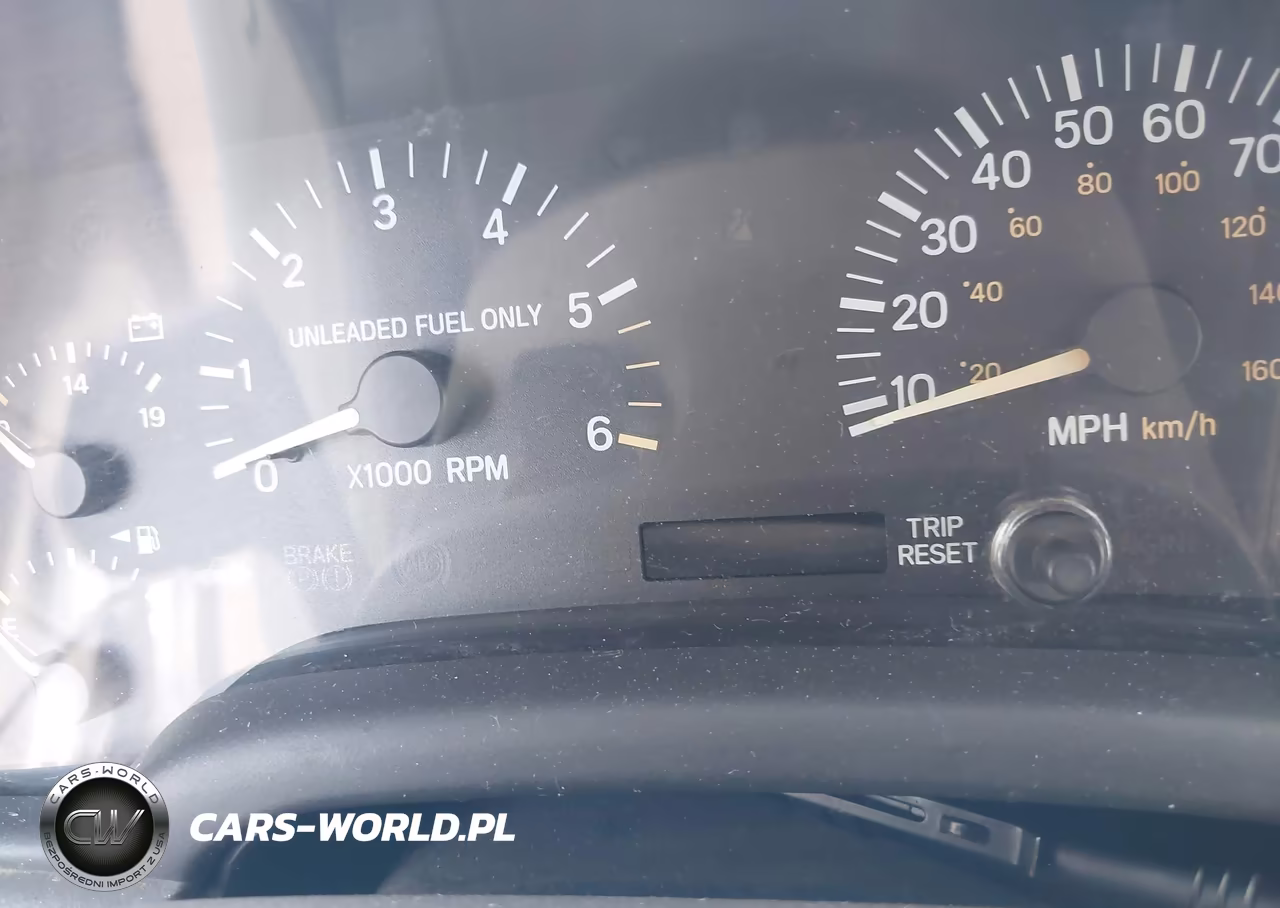 1999 Jeep Cherokee Classic-Sport VIN:1J4FF68S7XL654966 - 16