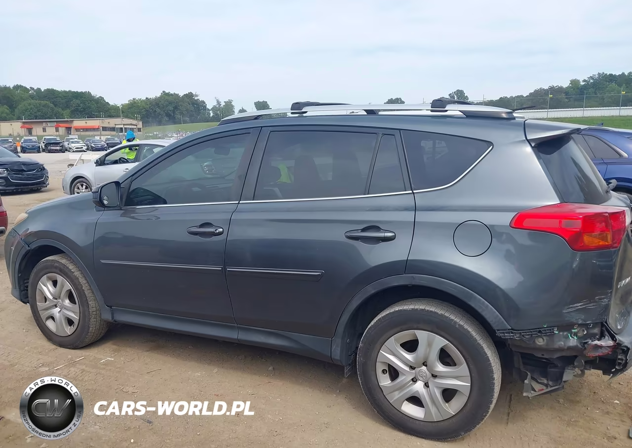 2015 Toyota Rav4 Le VIN:JTMZFREV7FD068487 - 14