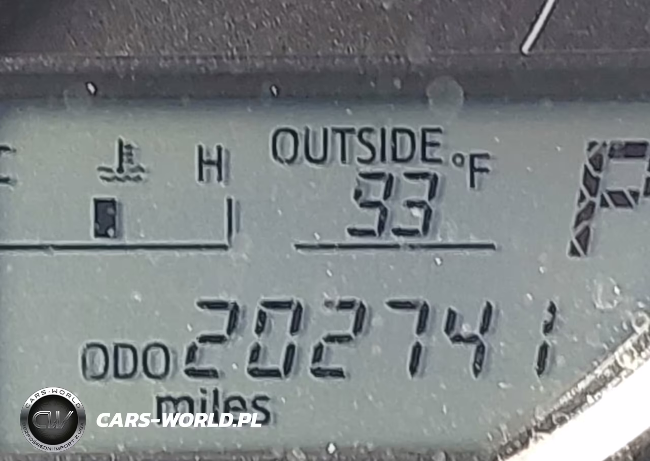 2015 Toyota Rav4 Le VIN:JTMZFREV7FD068487 - 15