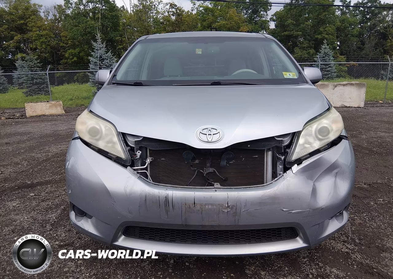 2011 Toyota Sienna Le V6 VIN:5TDKK3DC1BS129857 - 6