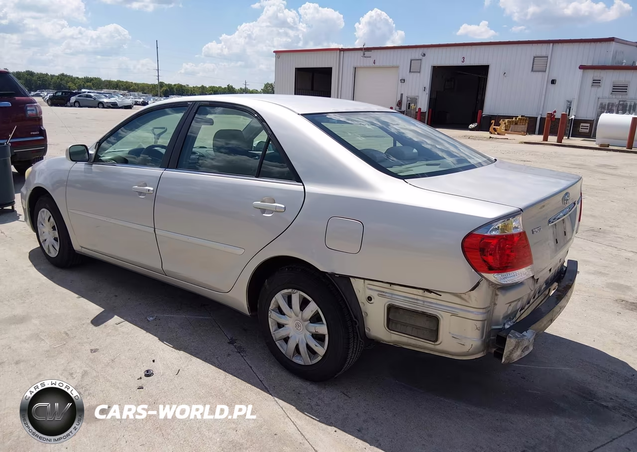 2006 Toyota Camry Le VIN:4T1BE32K26U115948 - 3