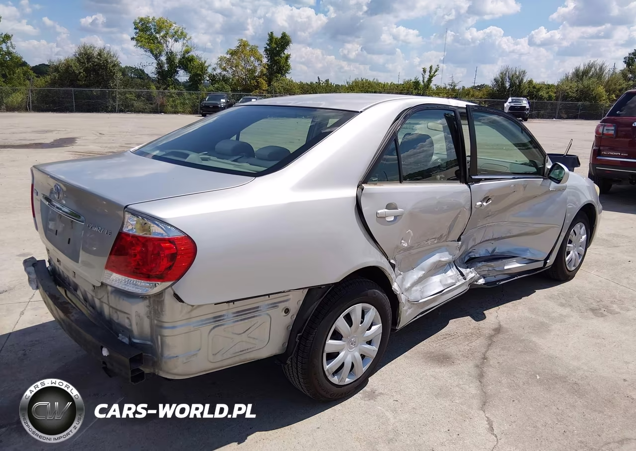 2006 Toyota Camry Le VIN:4T1BE32K26U115948 - 4