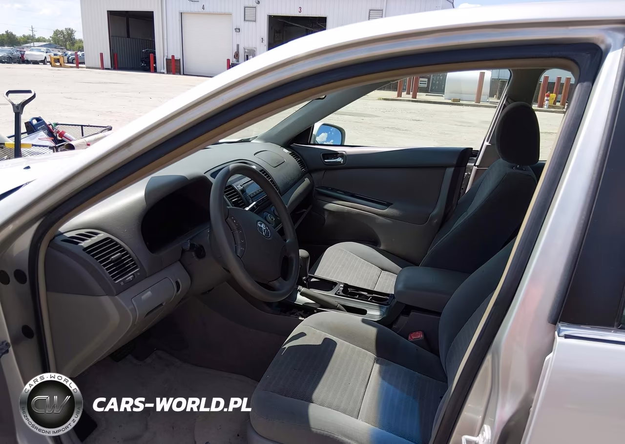 2006 Toyota Camry Le VIN:4T1BE32K26U115948 - 5