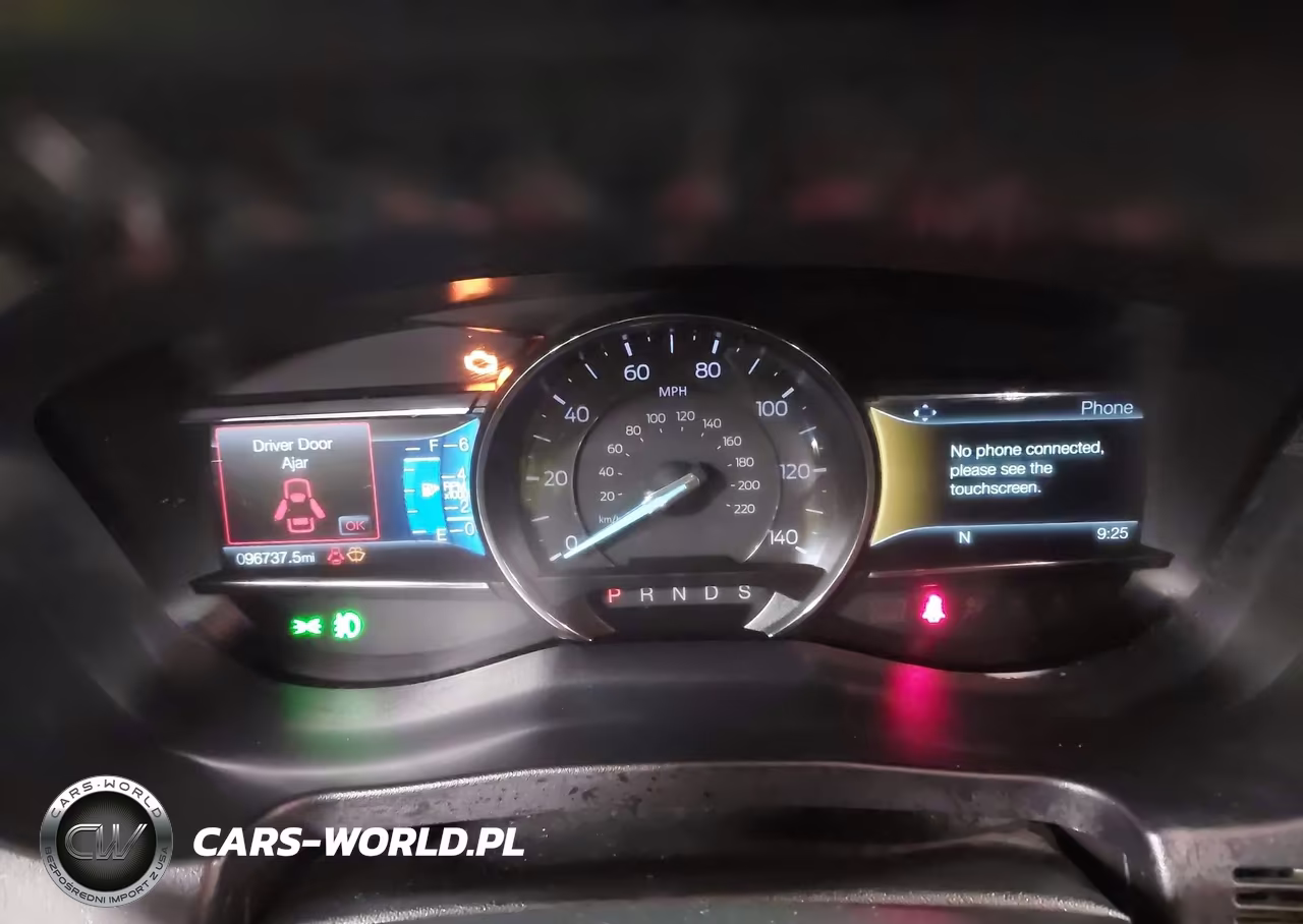 2019 Ford Explorer Sport VIN:1FM5K8GTXKGB04001 - 7