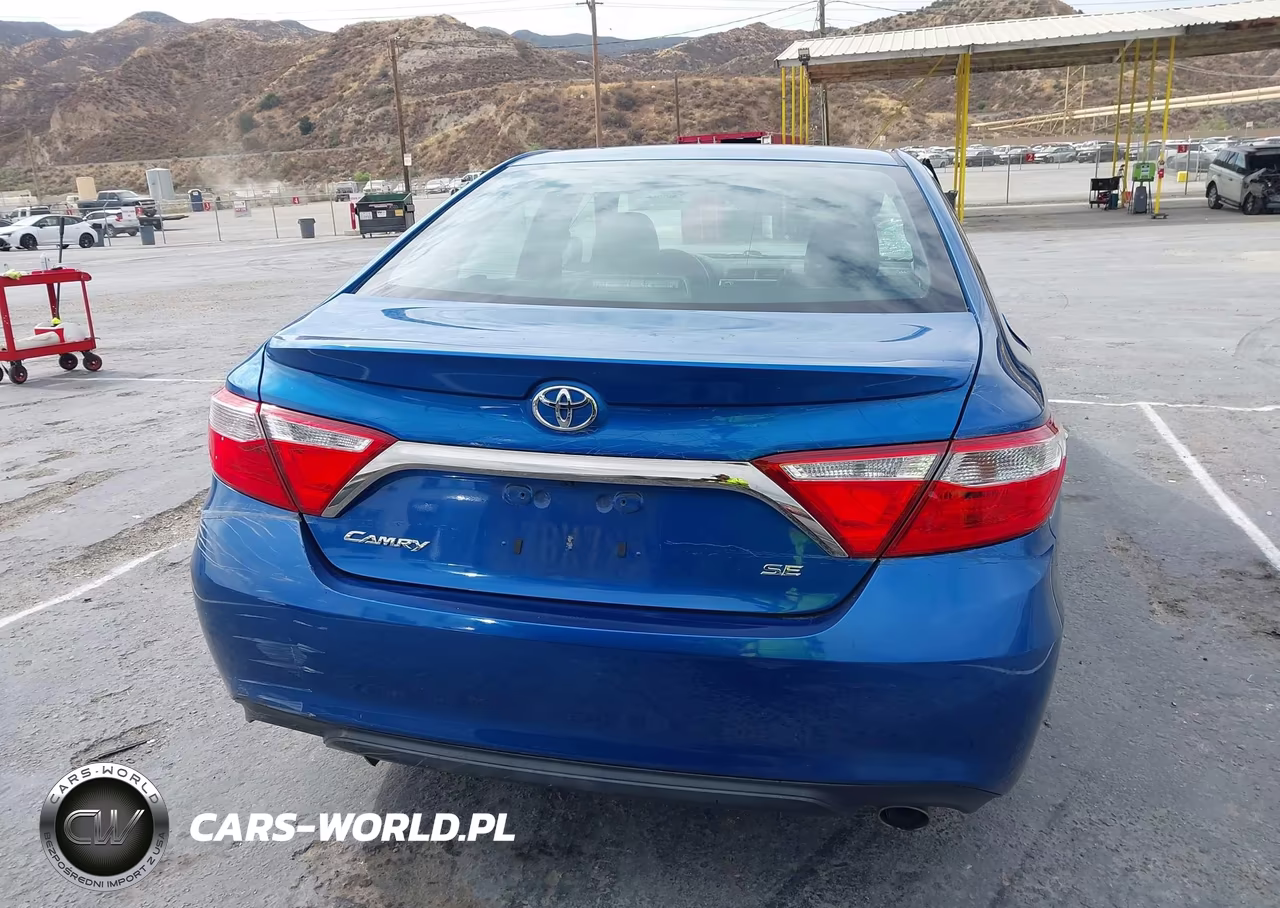 2017 Toyota Camry Se VIN:4T1BF1FKXHU727572 - 16