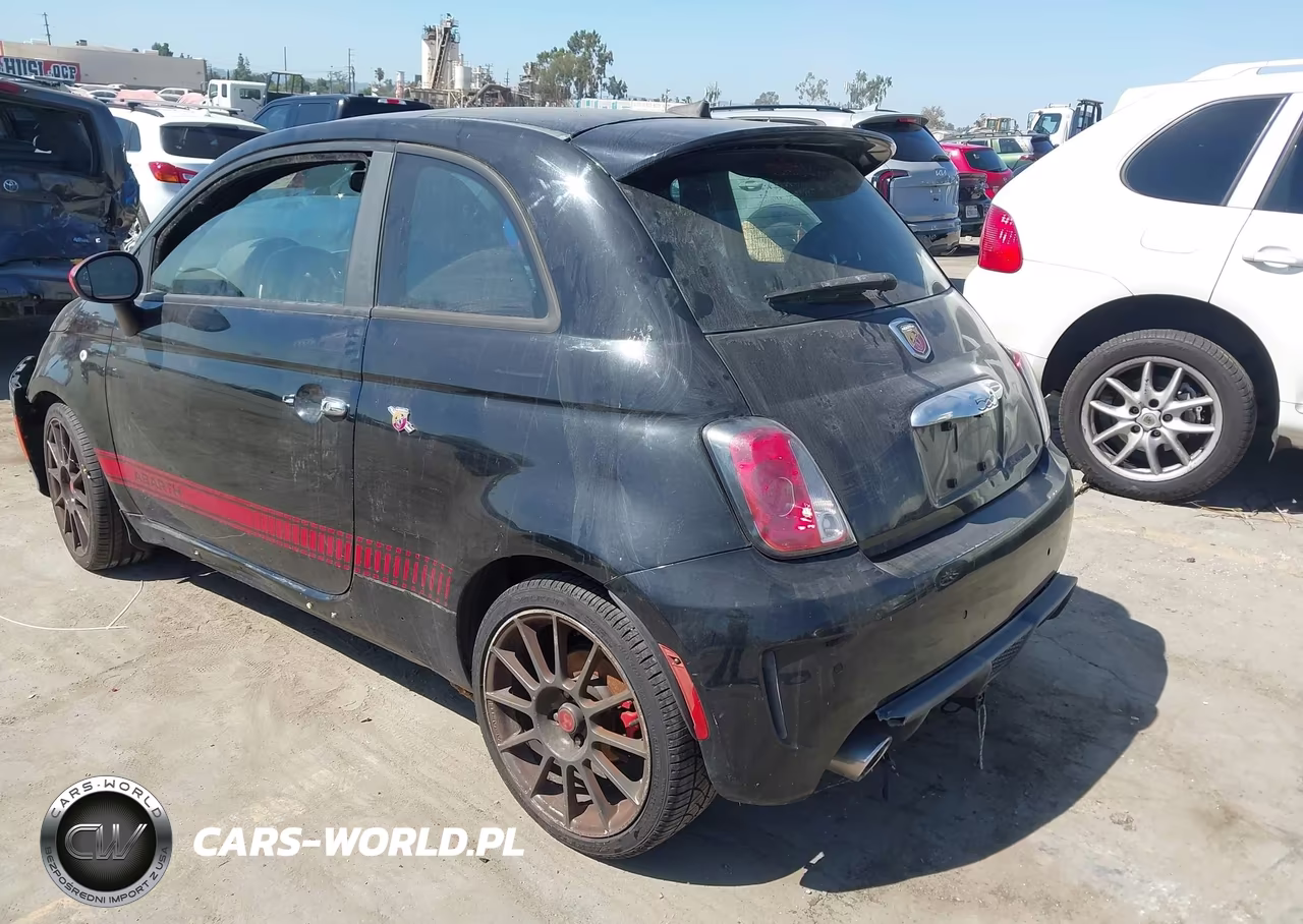 2016 Fiat 500 Abarth VIN:3C3CFFFH7GT122111 - 3