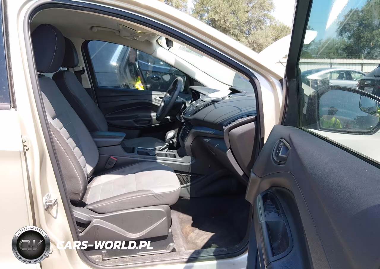2017 Ford Escape S VIN:1FMCU0F73HUC78235 - 5