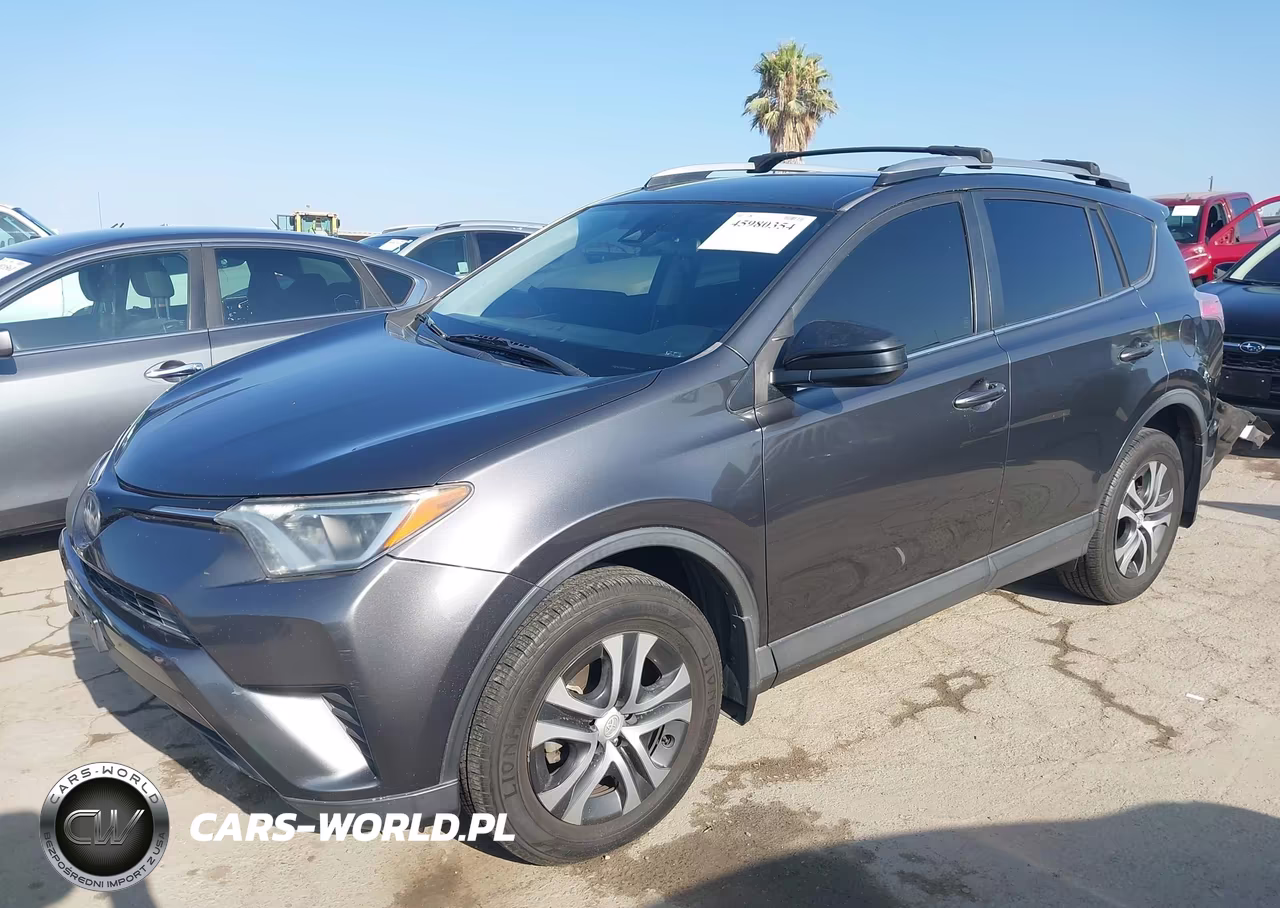2017 Toyota Rav4 Le VIN:JTMZFREVXHJ716067 - 2