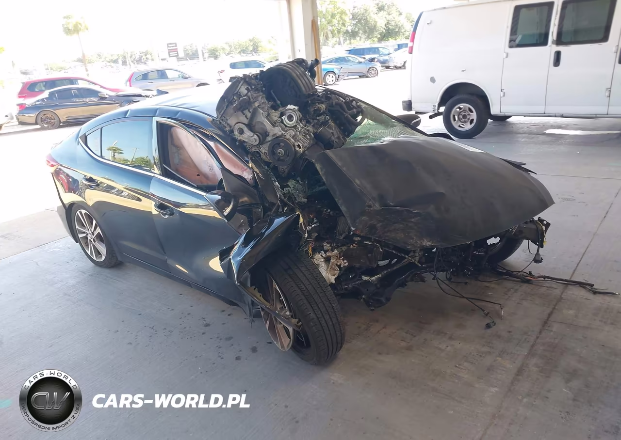 2018 Hyundai Elantra Limited – zdjęcie 1 z 16