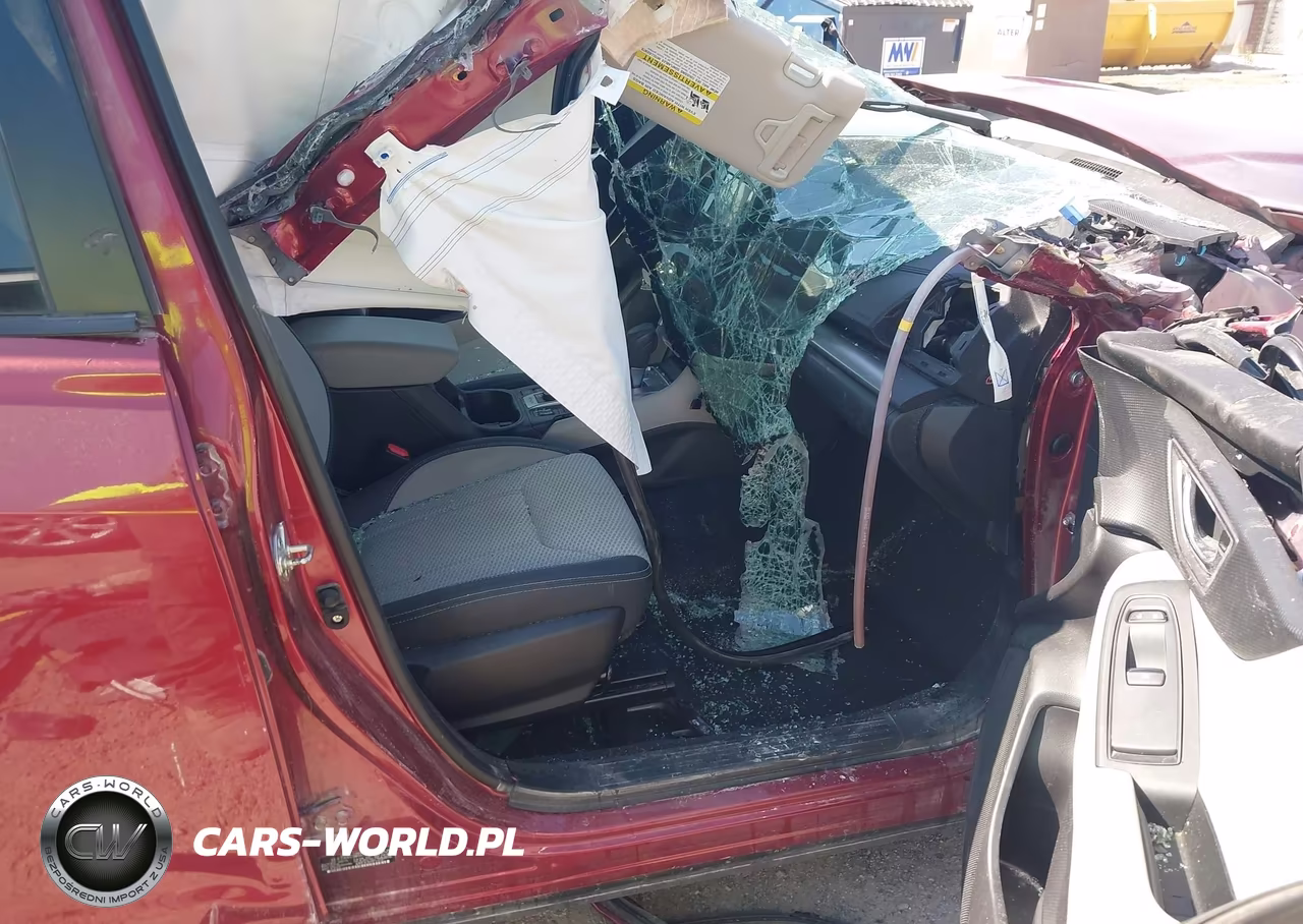 2021 Subaru Forester Premium VIN:JF2SKAFC5MH561801 - 5
