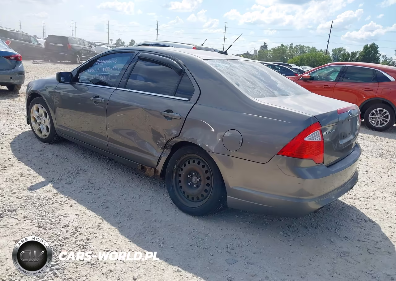 2010 Ford Fusion Se VIN:3FAHP0HG0AR212100 - 3