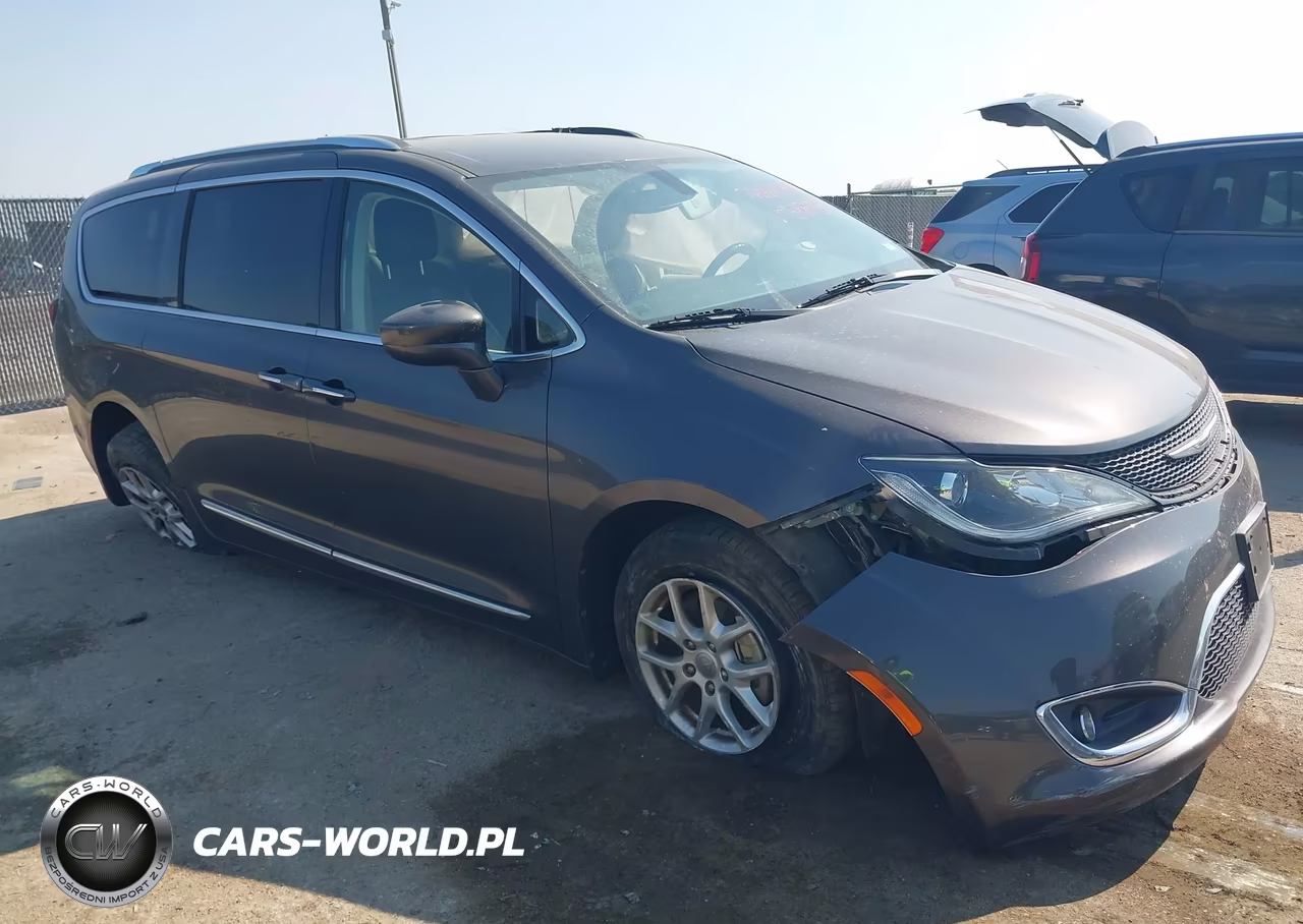 2020 Chrysler Pacifica Touring L – zdjęcie 1 z 16