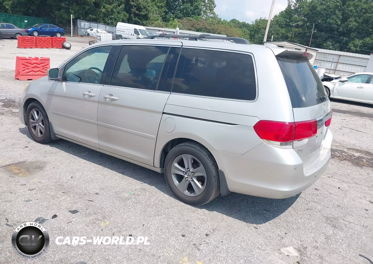 2008 Honda Odyssey Touring VIN:5FNRL38978B040740 - 3