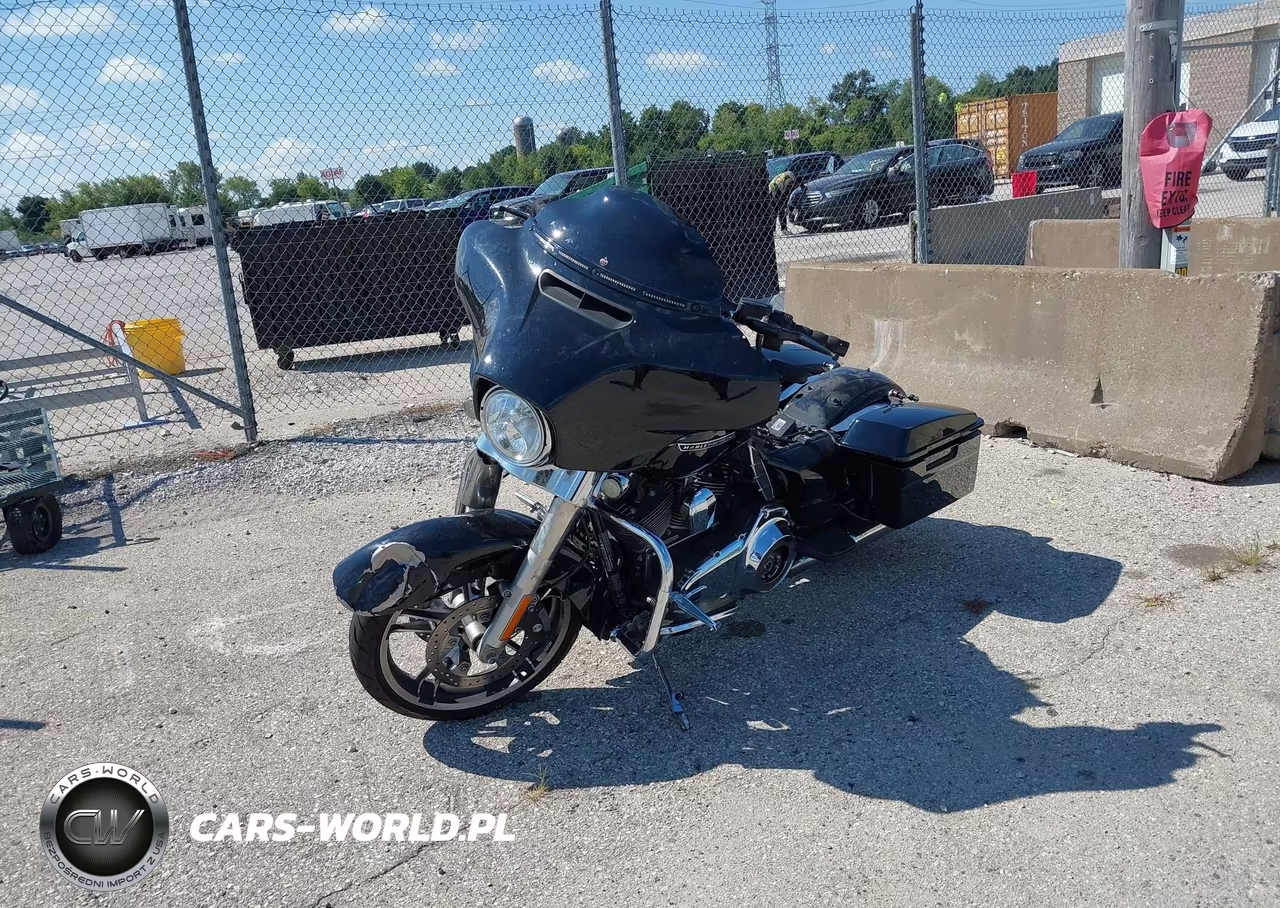 2014 Harley-Davidson Flhx Street Glide VIN:1HD1KBM1XEB608213 - 2
